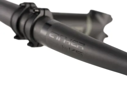 ETHER CARBON FLAT BAR