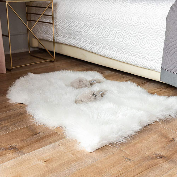 New Plush Carpet for Home Living Room Ins Style Bedroom Bedside Carpet Bay Window Faux Fur Carpet Rug
