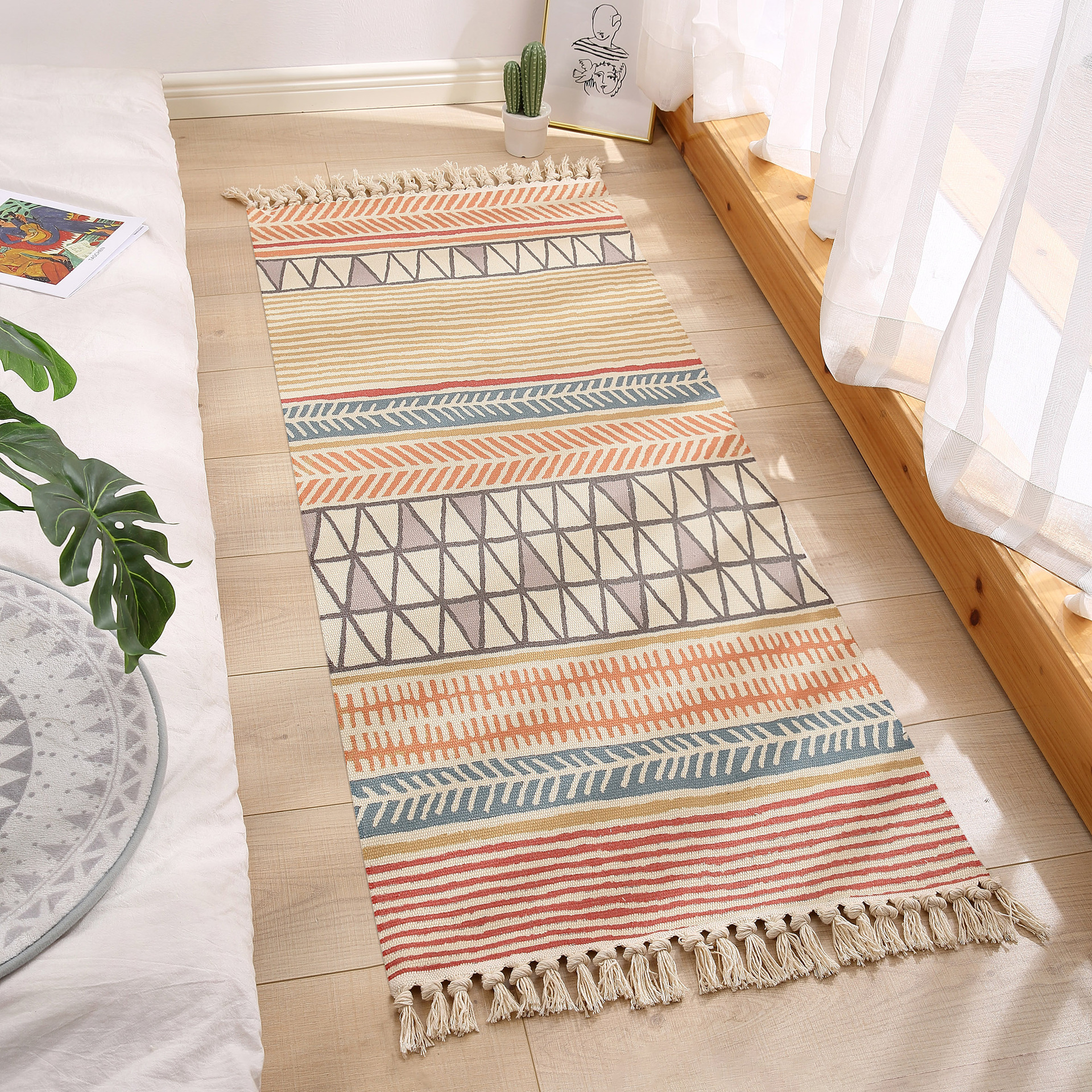 Nordic Bedroom Tatami Bedside Mat Home Living Room Bedside Tassel Carpet Polyester Cotton Woven Printed Decorative Mat