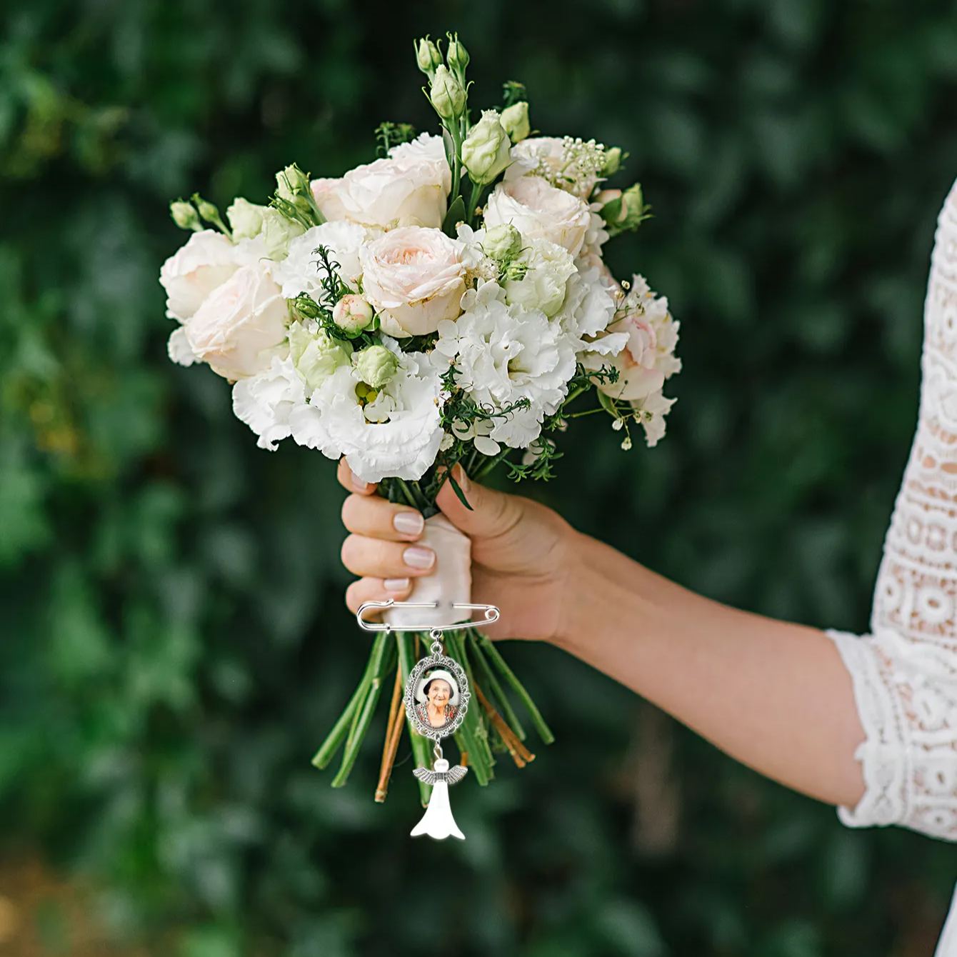 Personalized Angel Wings Pin Brooch Wedding Bouquet Photo Charm Wedding Memorial Gift for Bride