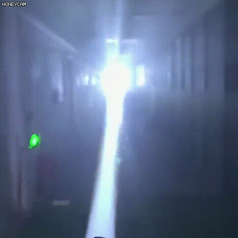 White laser telescopic zoom flashlight