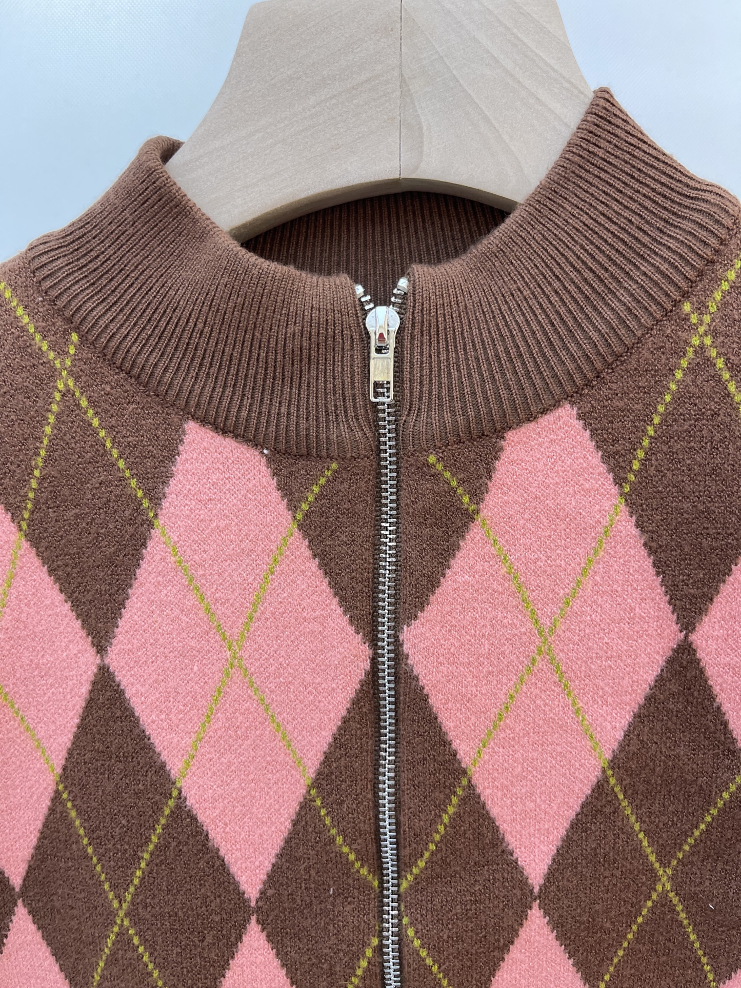 Argyle - Print Knit Set: Zip - up Jacket and Skirt