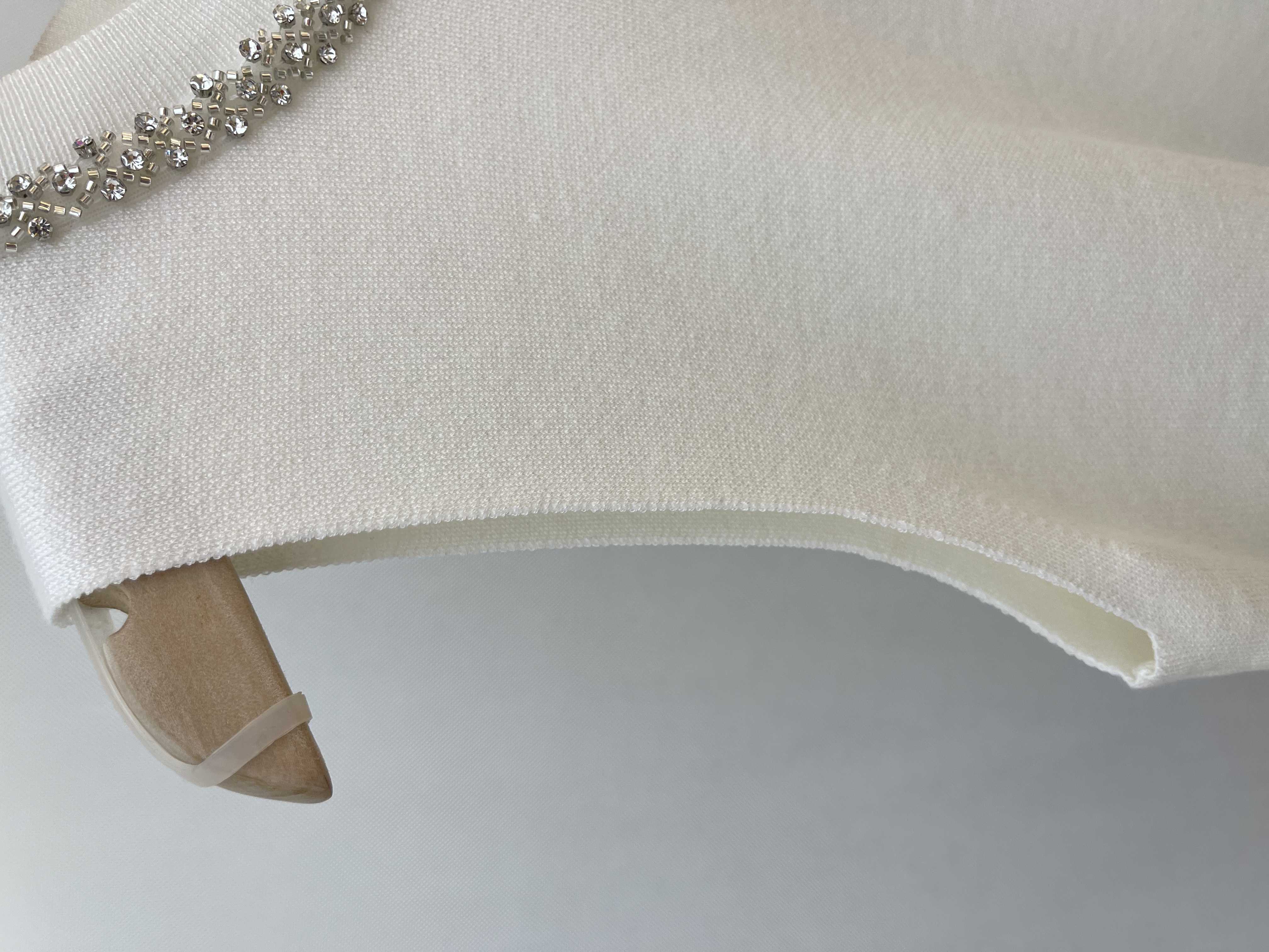  Crystal - Trimmed Knit Sleeveless Blouse