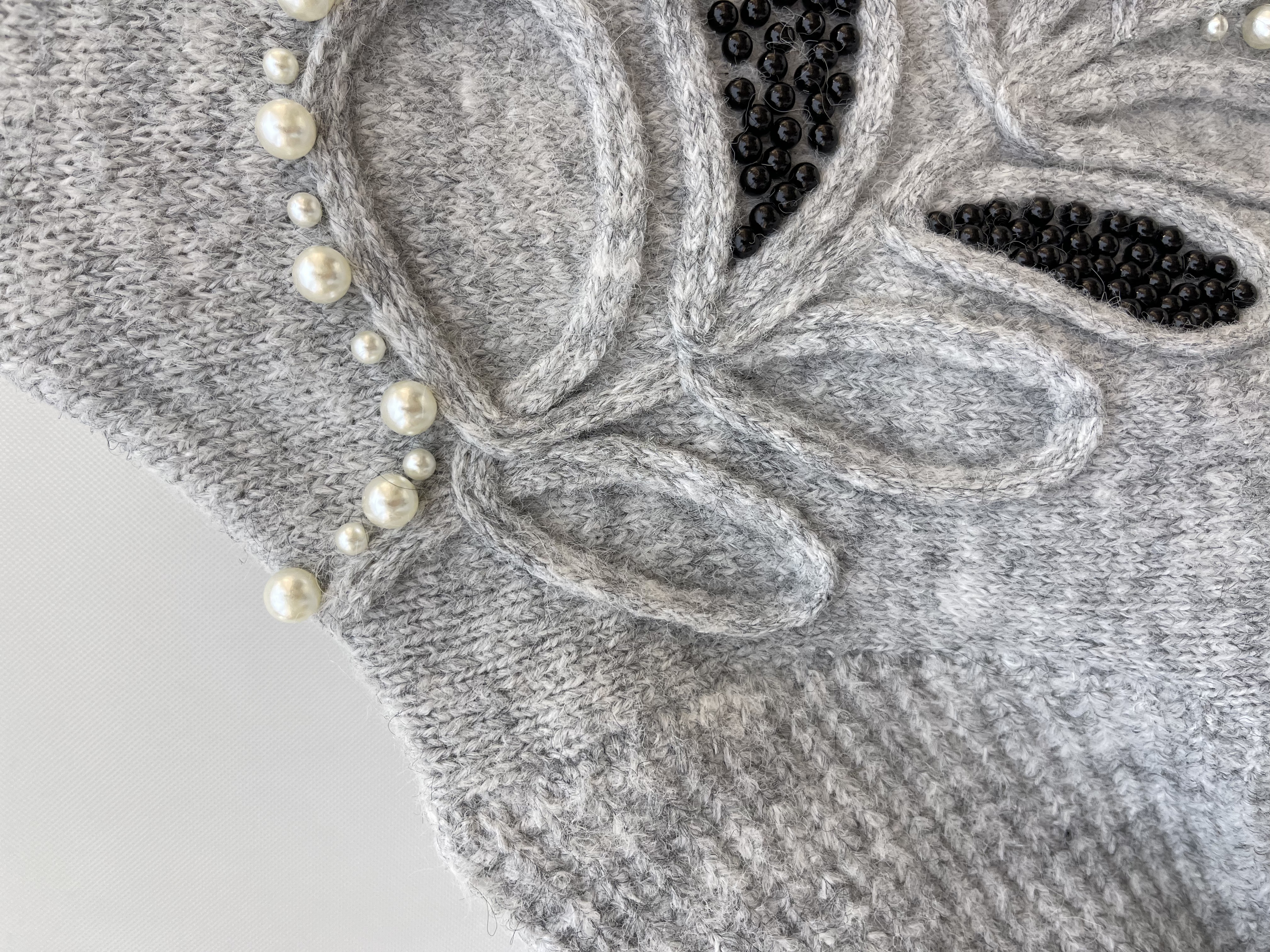 Crew - neck Knit Pullover in Grey with Decorative Beaded and Sequined Motifs