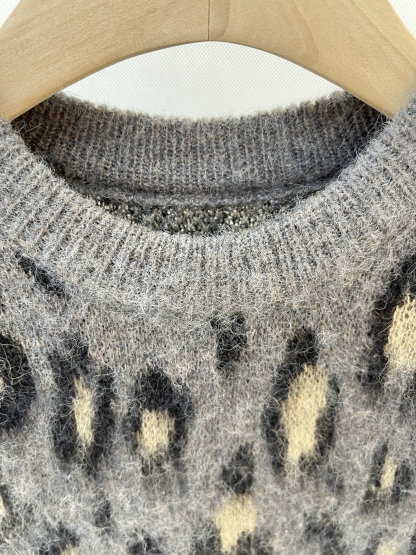 Fuzzy Grey Sleeveless Pullover with Animal - print Motif