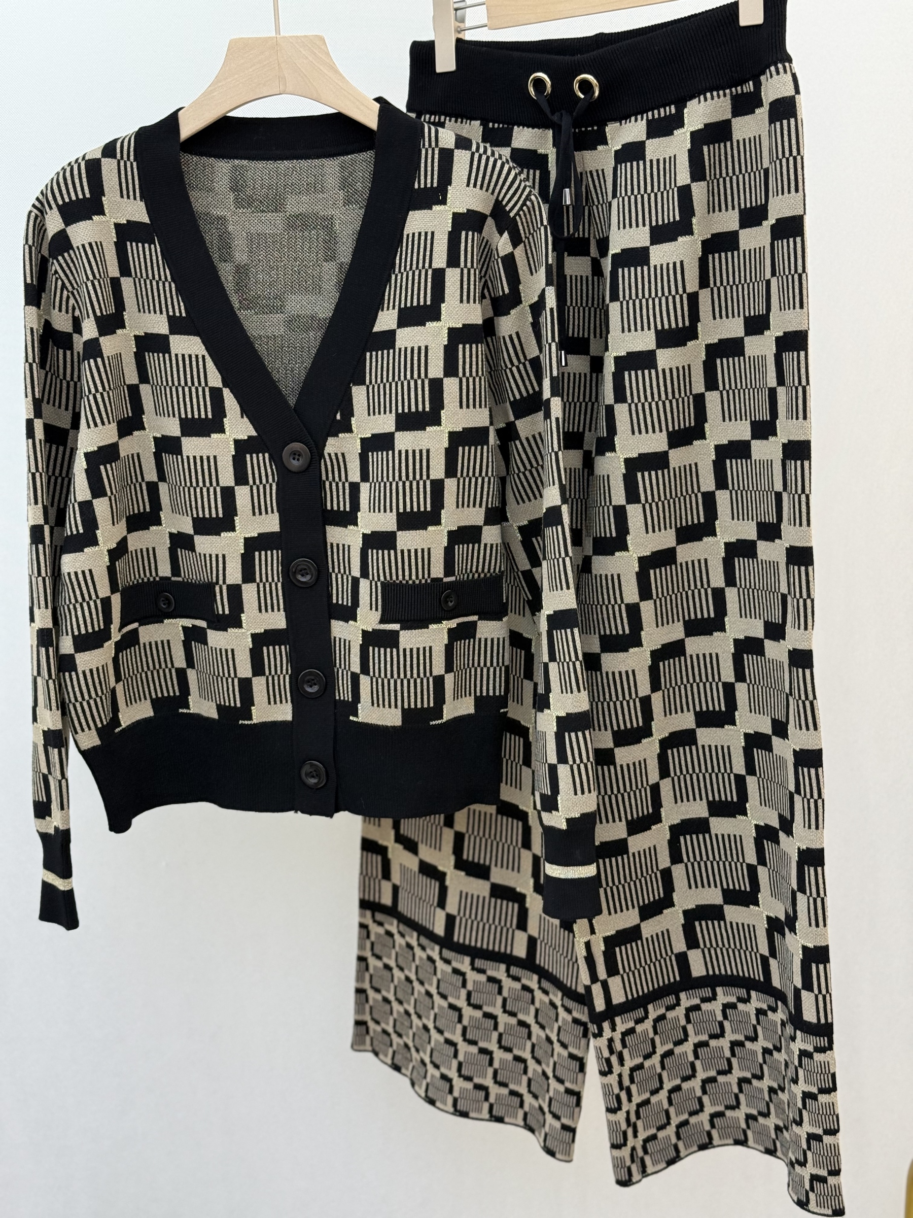 Geometric - Print Knit Cardigan and Skirt Set