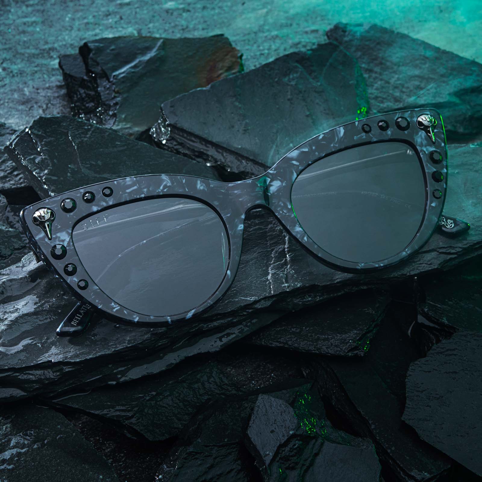 BELLATRIX™ - GEO BLACK + GREY SUNGLASSES