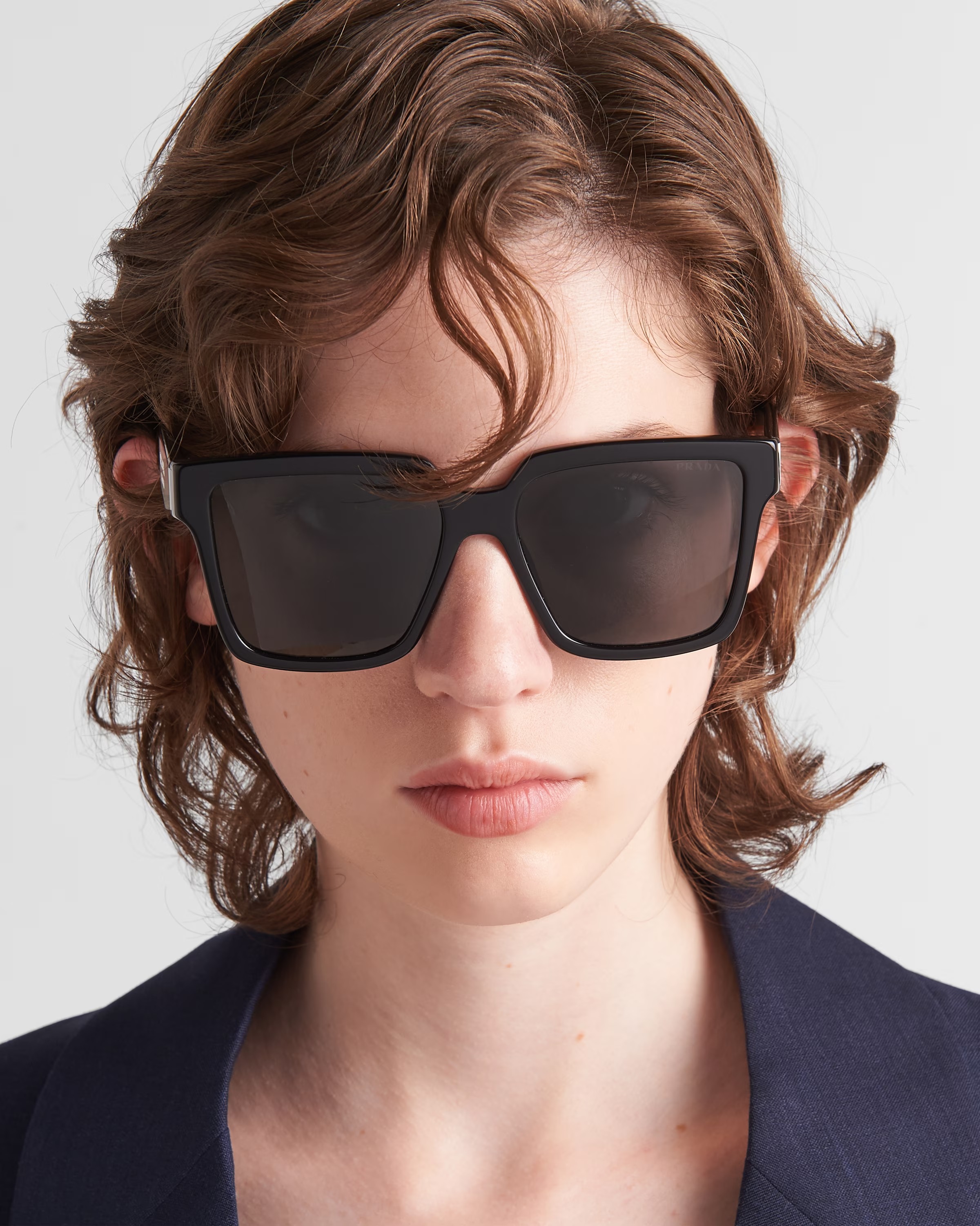 PRAthtDA Slate Gray Lenses Sunglasses With Prathtda Logo 