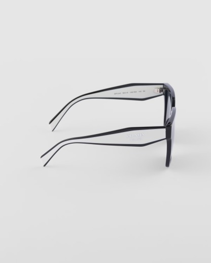 PRAthtDA Slate Gray Lenses Sunglasses With Prathtda Logo 