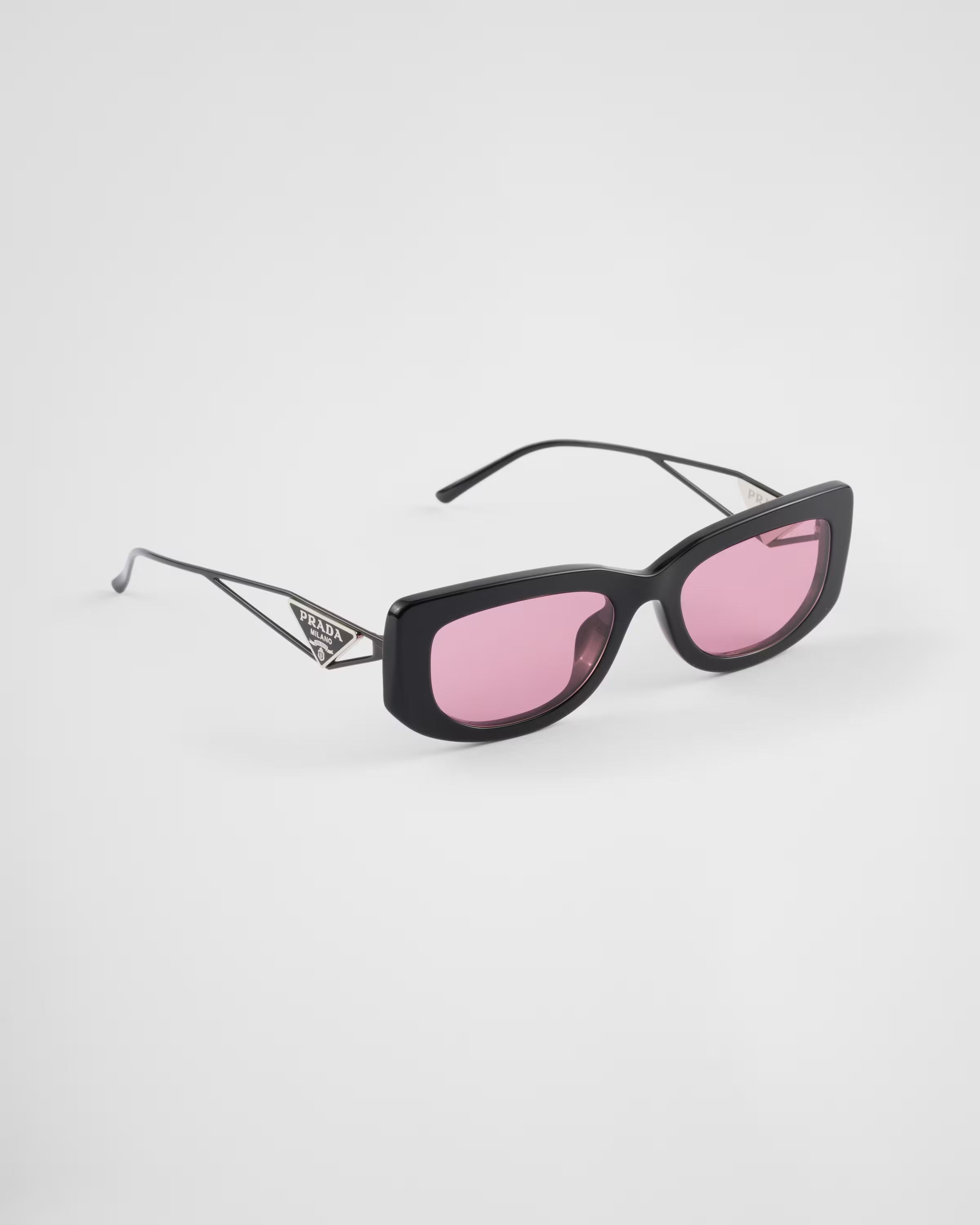 PRAthtDA Strawberry Lenses Sunglasses With Triangle Logo