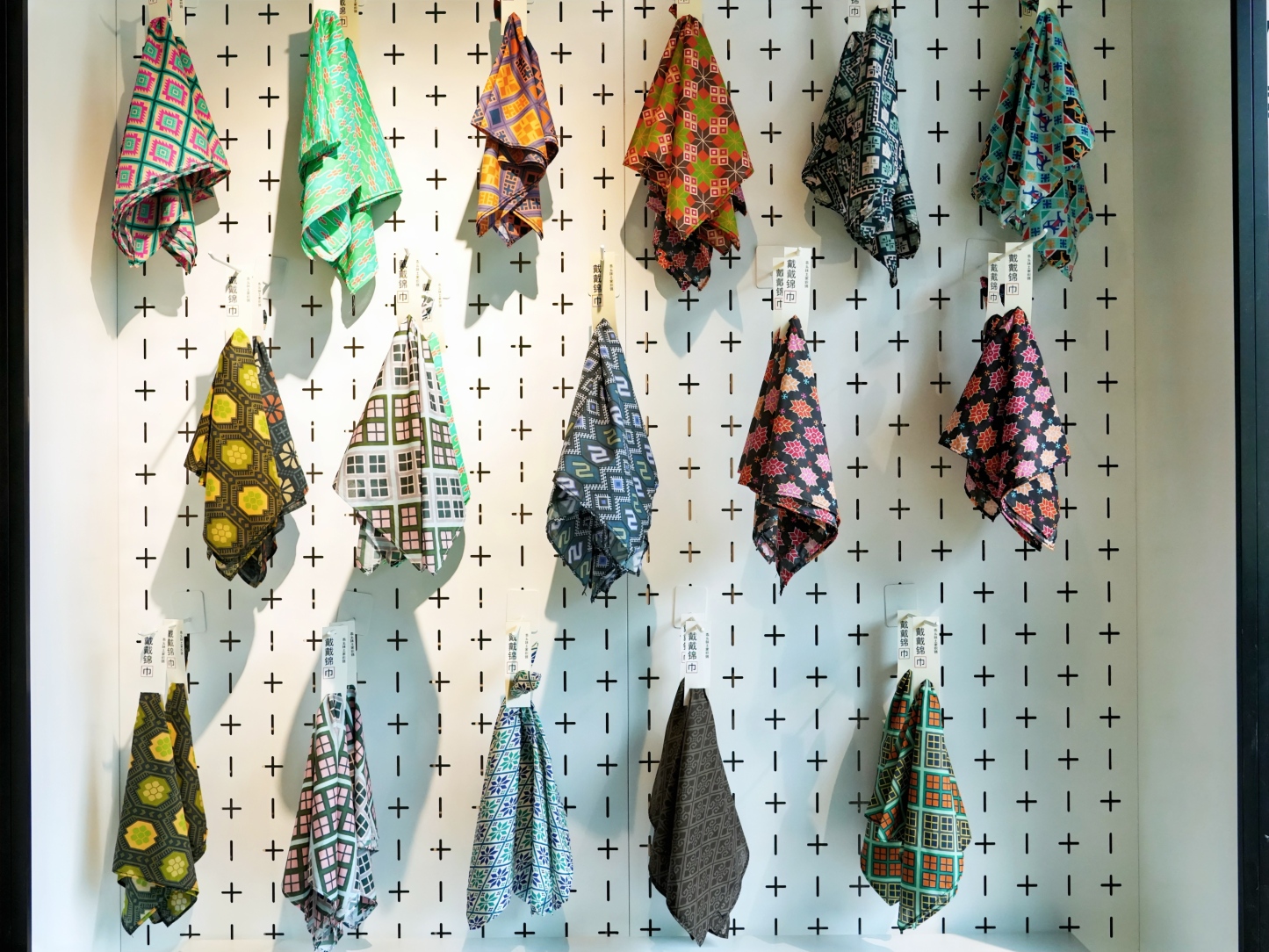 Xilankapu Tujia Brocade Square Scarf