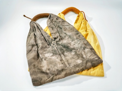 Hand-Dyed Bag with Traditional Berry Tea Craft