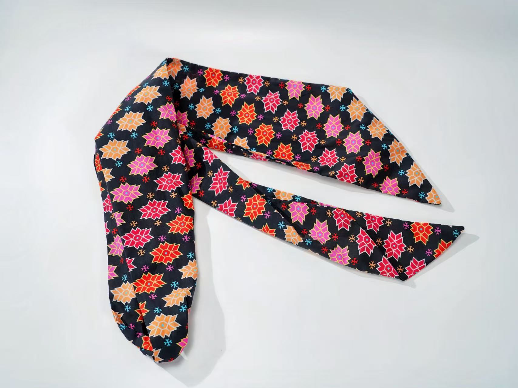 Xilankapu Tujia Brocade Scarf