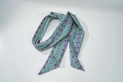 Xilankapu Tujia Brocade Scarf