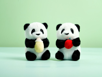 Panda Plush Charm – Apple Hug / Milk Bottle Hug