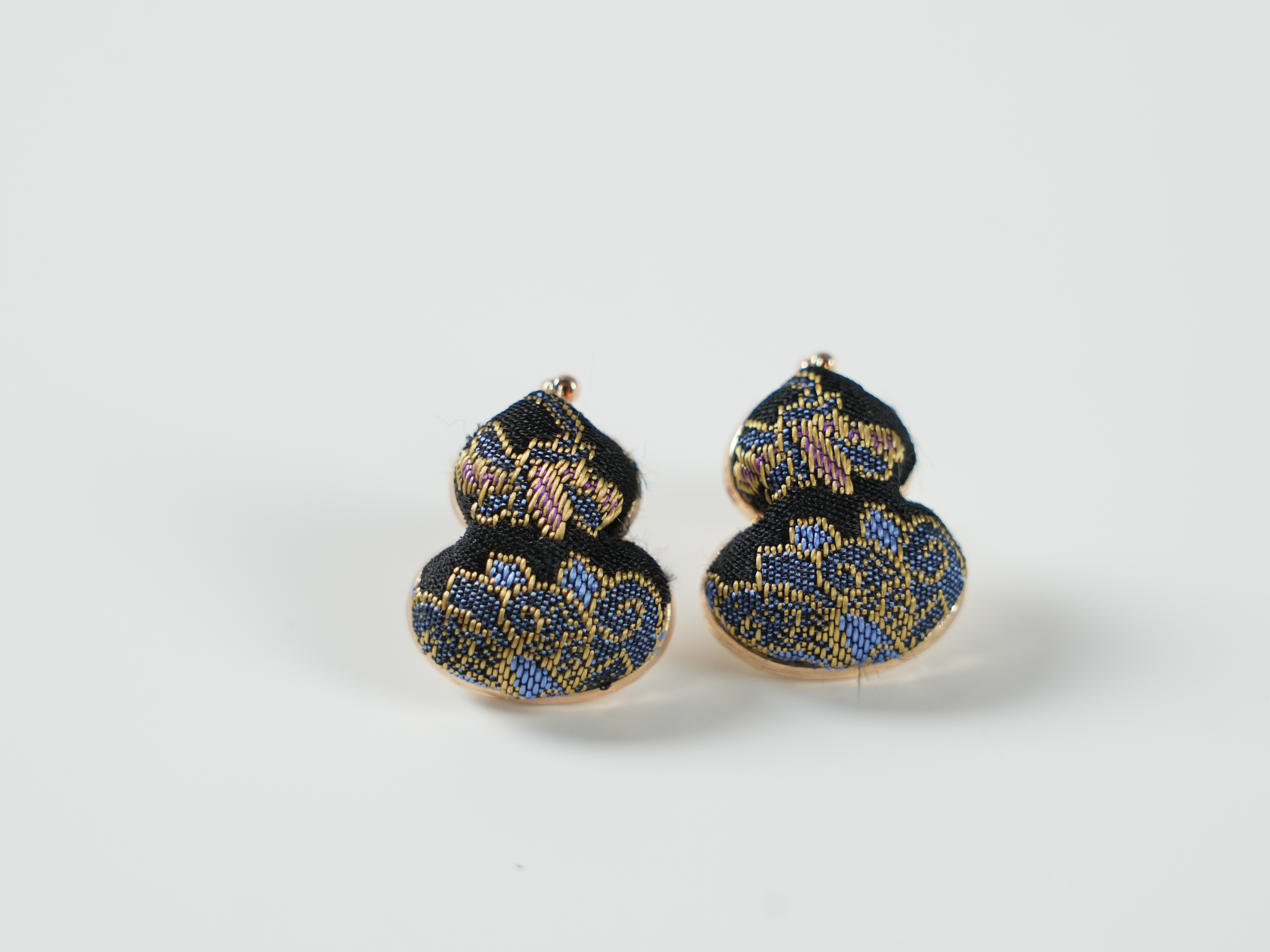 Song Brocade “Banana Leaf & Lotus” Set