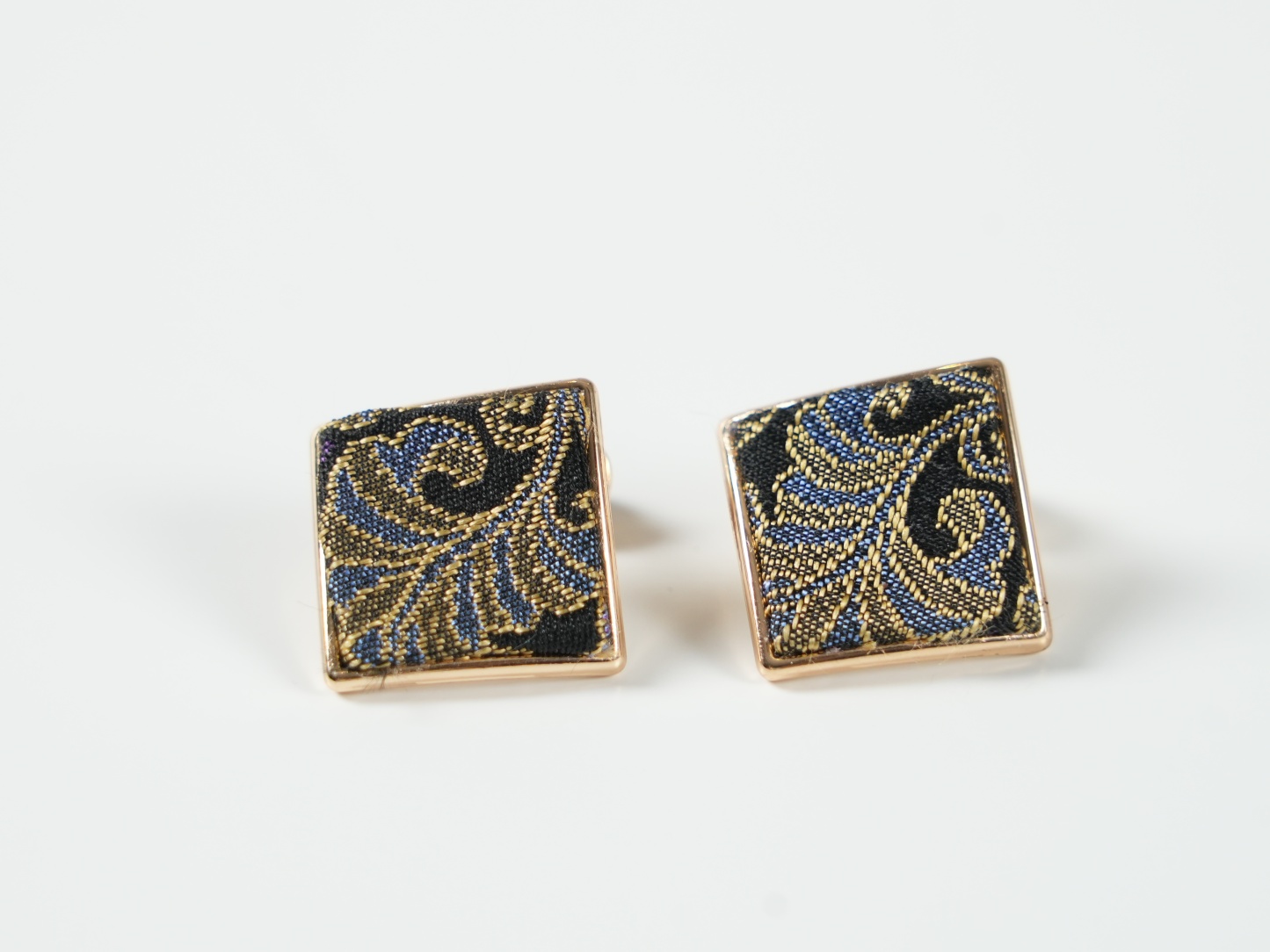 Song Brocade “Banana Leaf & Lotus” Set