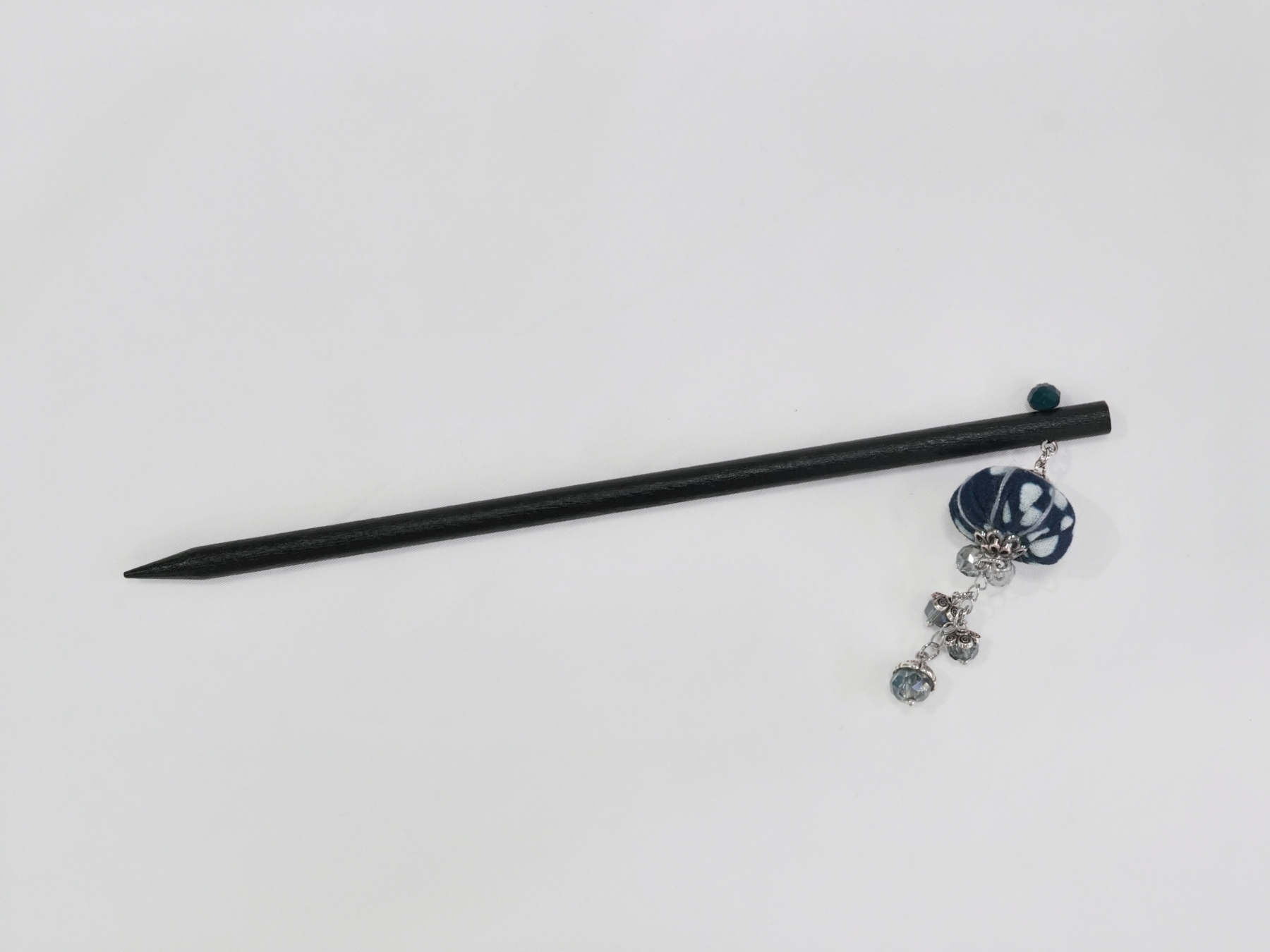 Ink Thread: Hairpin with Blue Calico Accents
