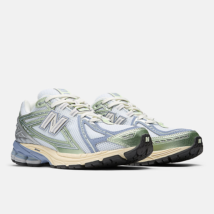 New Balance 1906R