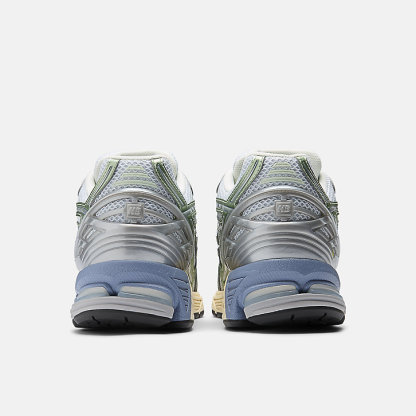 New Balance 1906R
