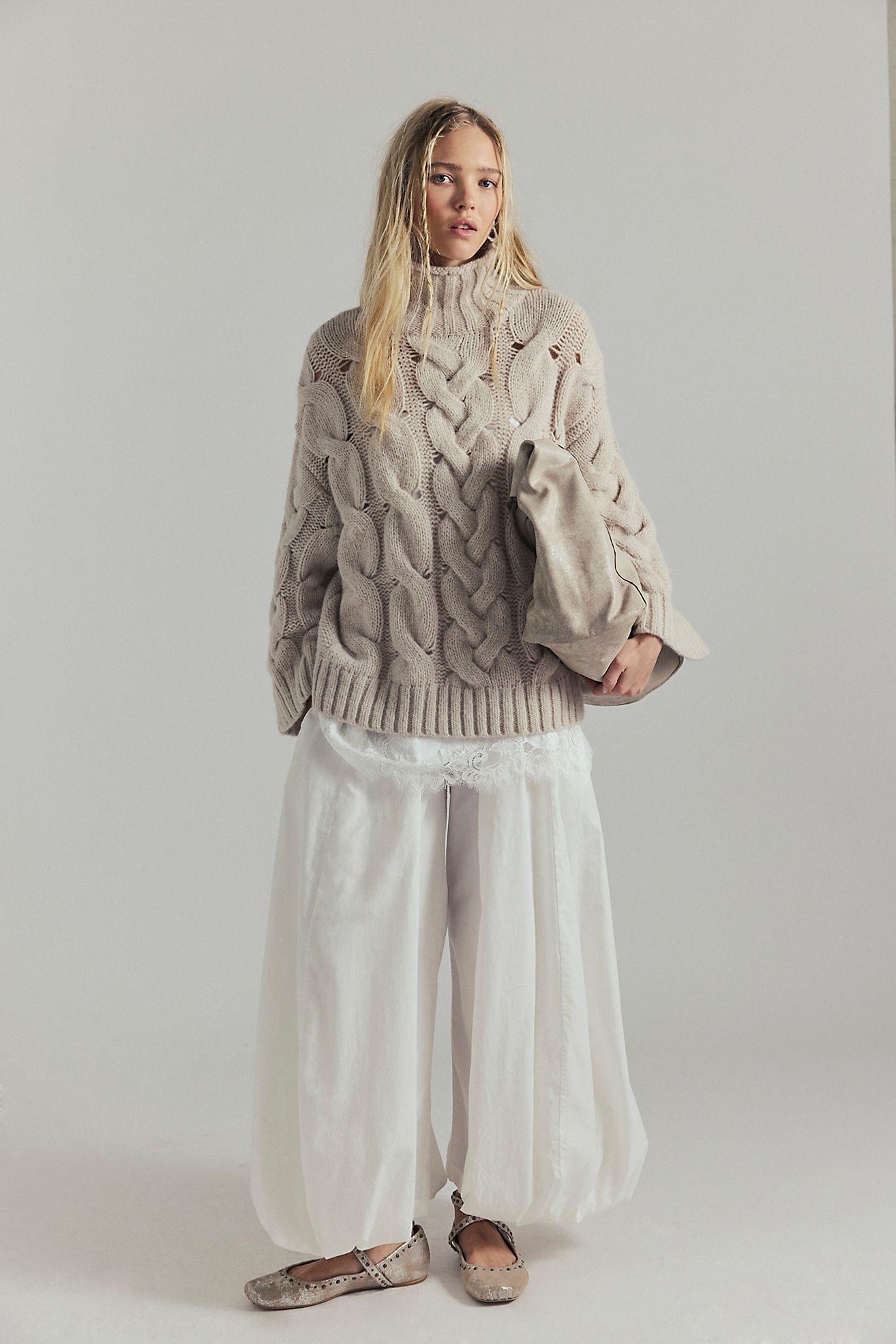 SoftSpun Cable Knit Pullover - Seashell