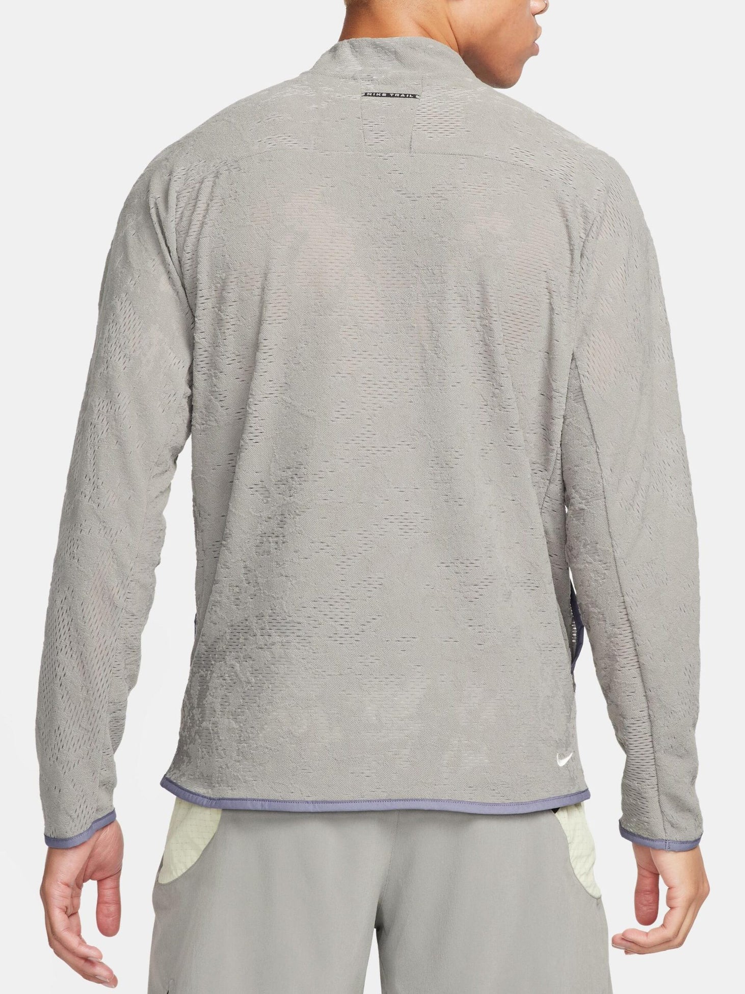 Maillot intermédiaire Ntheike Core Dri-FIT Trail à demi-zip pour homme