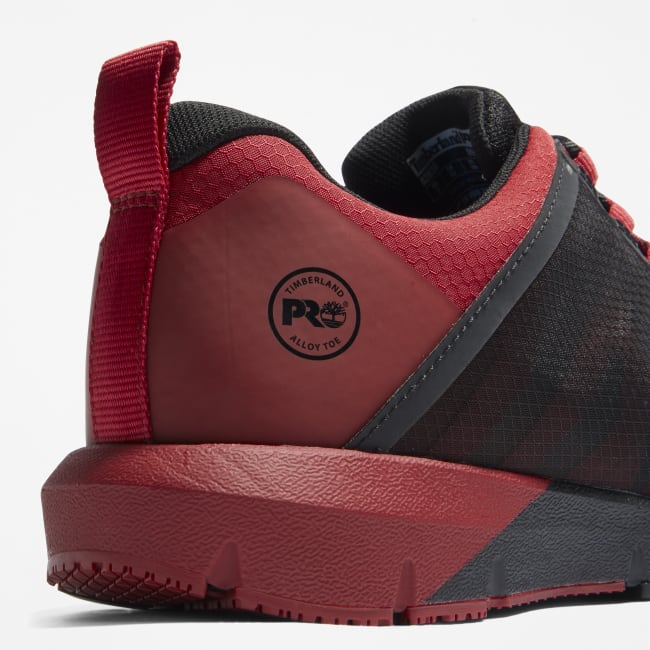 Radius Alloy-Toe Work Shoe for Men in Black and Red