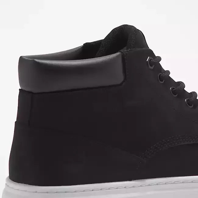 Men's Maple Grove Leather Chukka