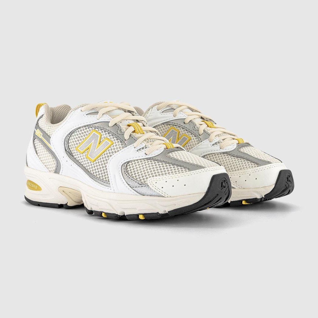 New Balance 530 Trainers