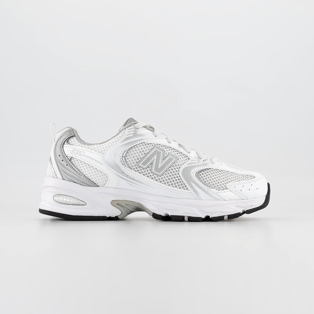 New Balance 530 Trainers