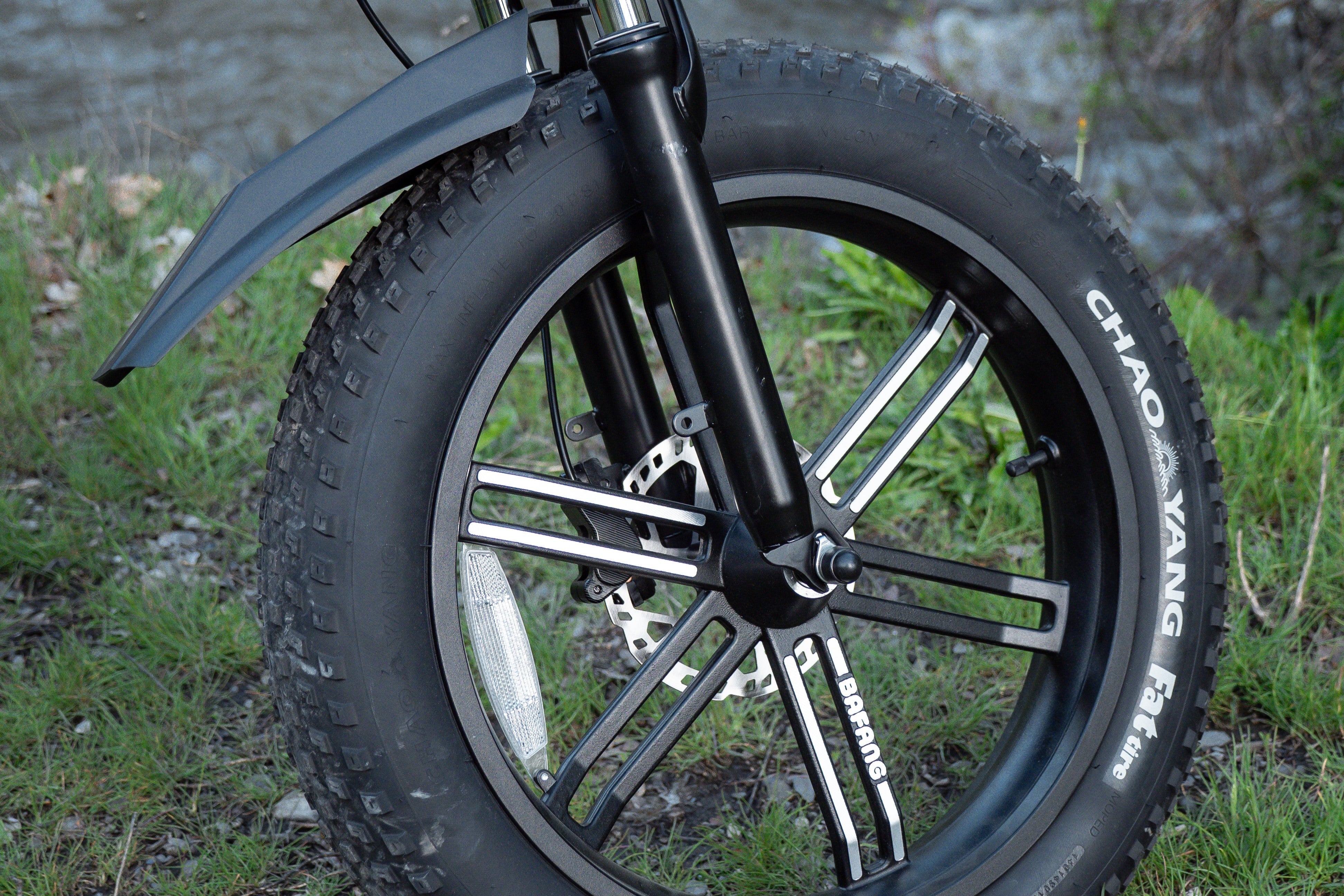 Powerful folding ebike