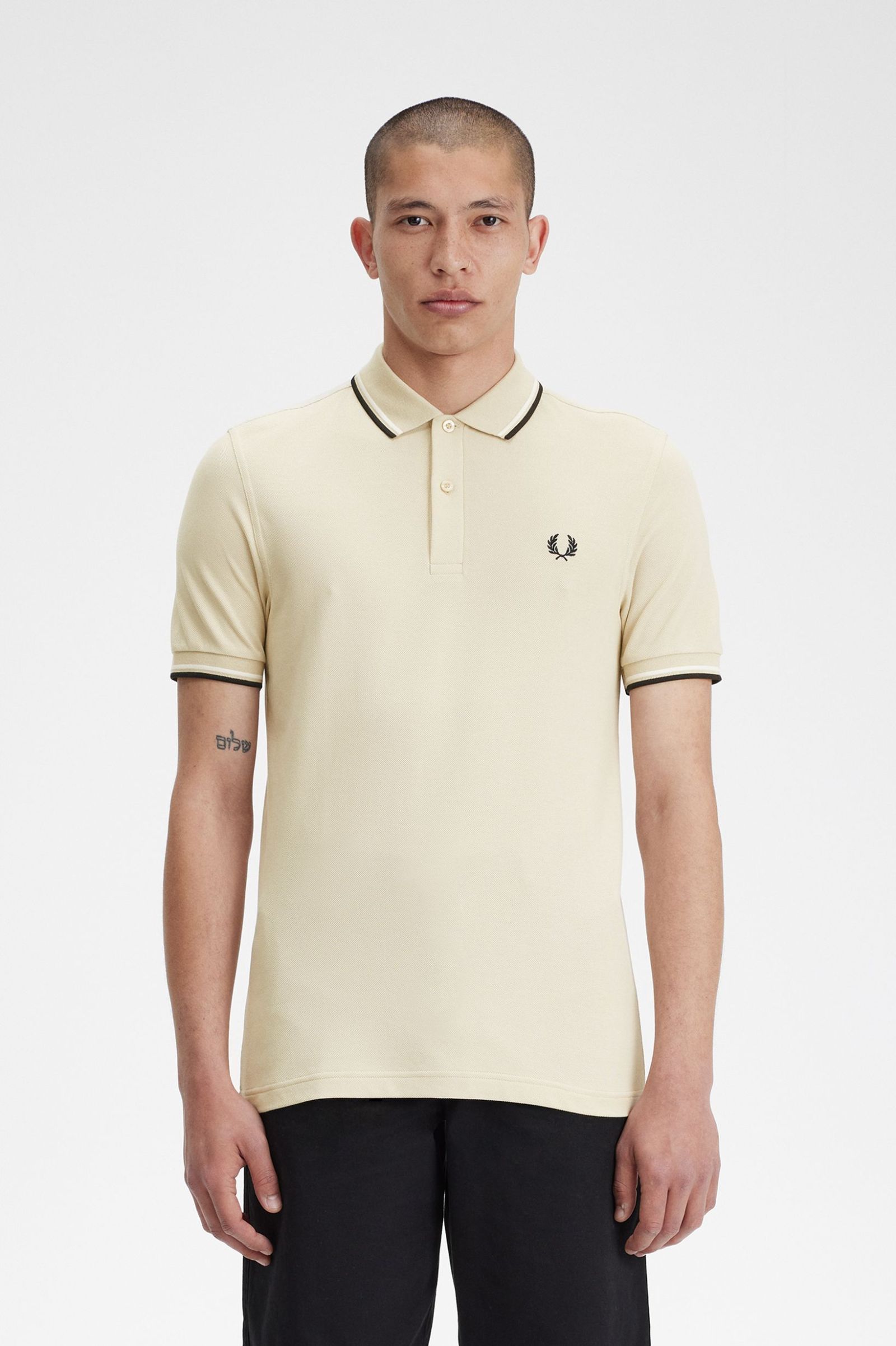 THE FRED PERRY SHIRT M3600