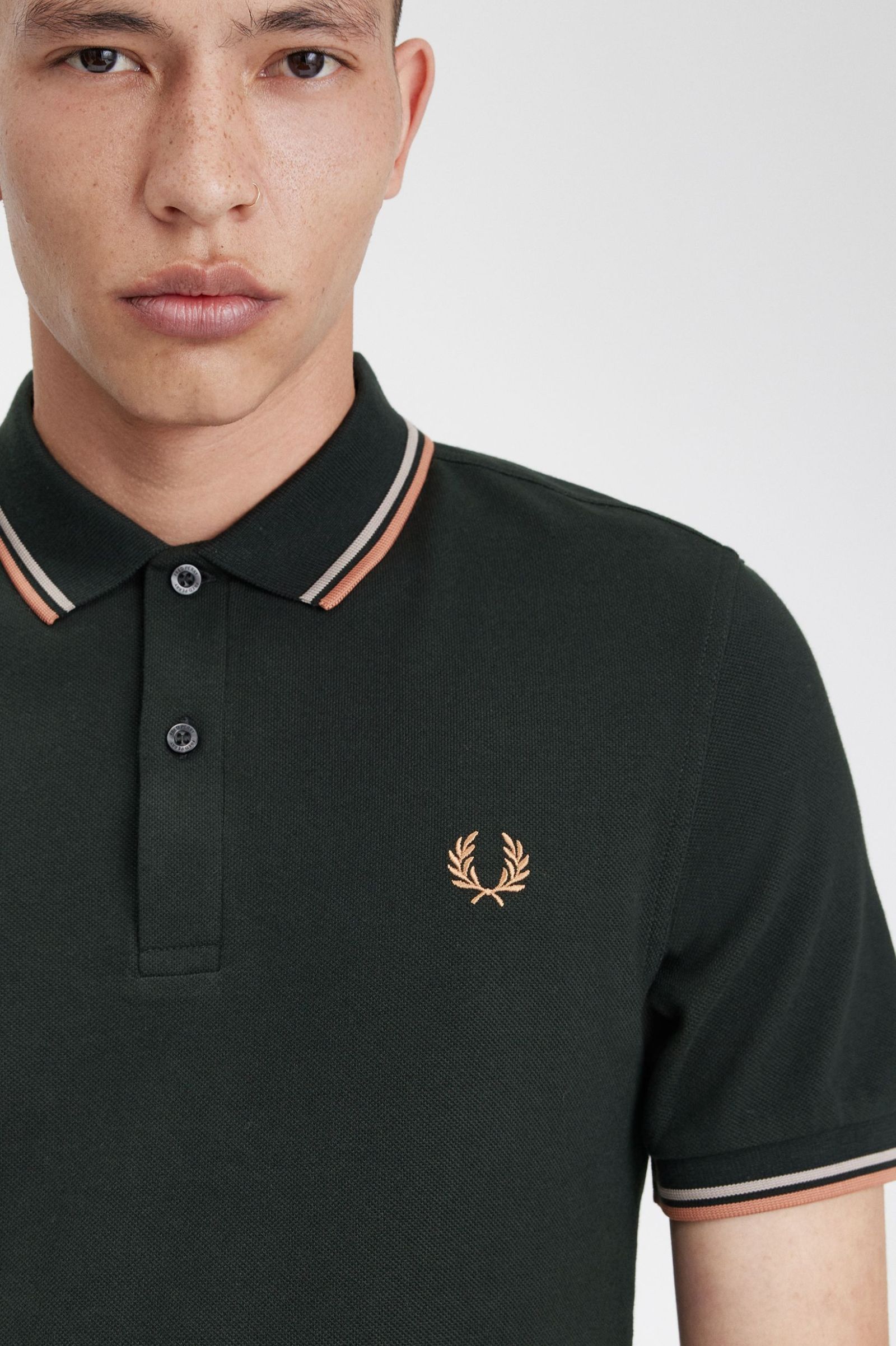 THE FRtheED PERtheRY SHIRT M3600