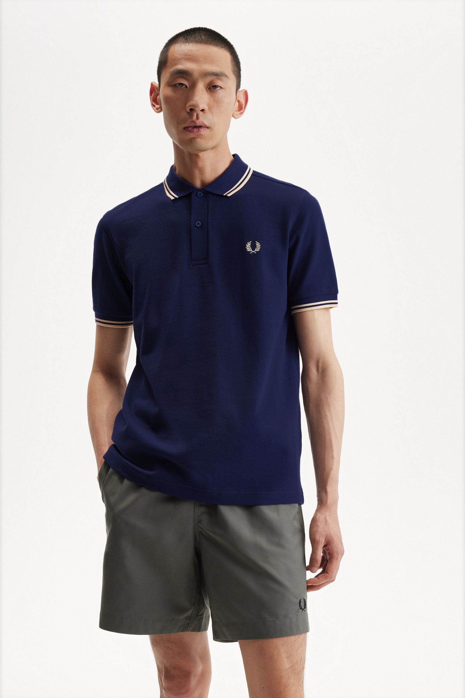 THE FRED PERRY SHIRT M3600