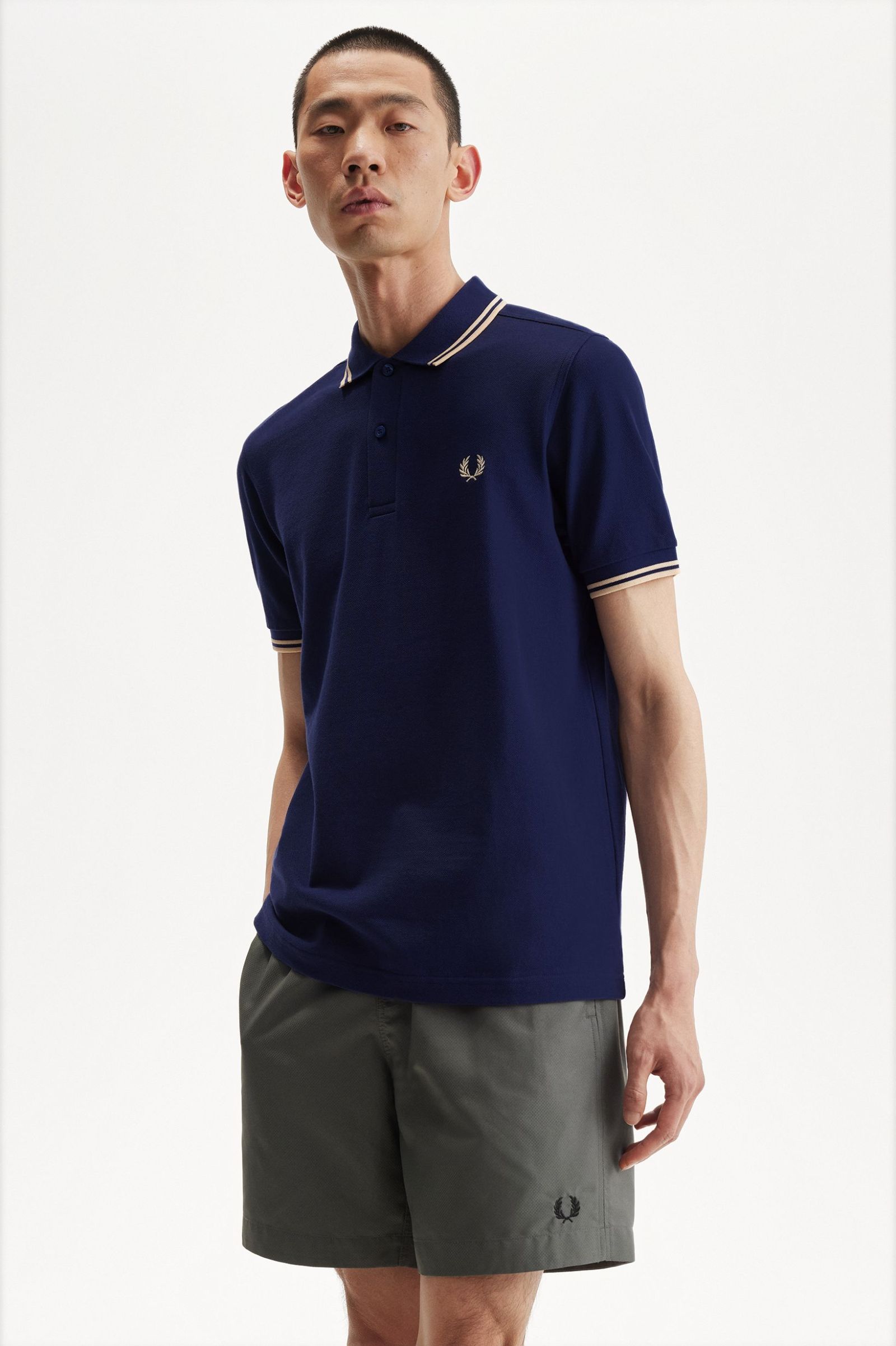 THE FRED PERRY SHIRT M3600