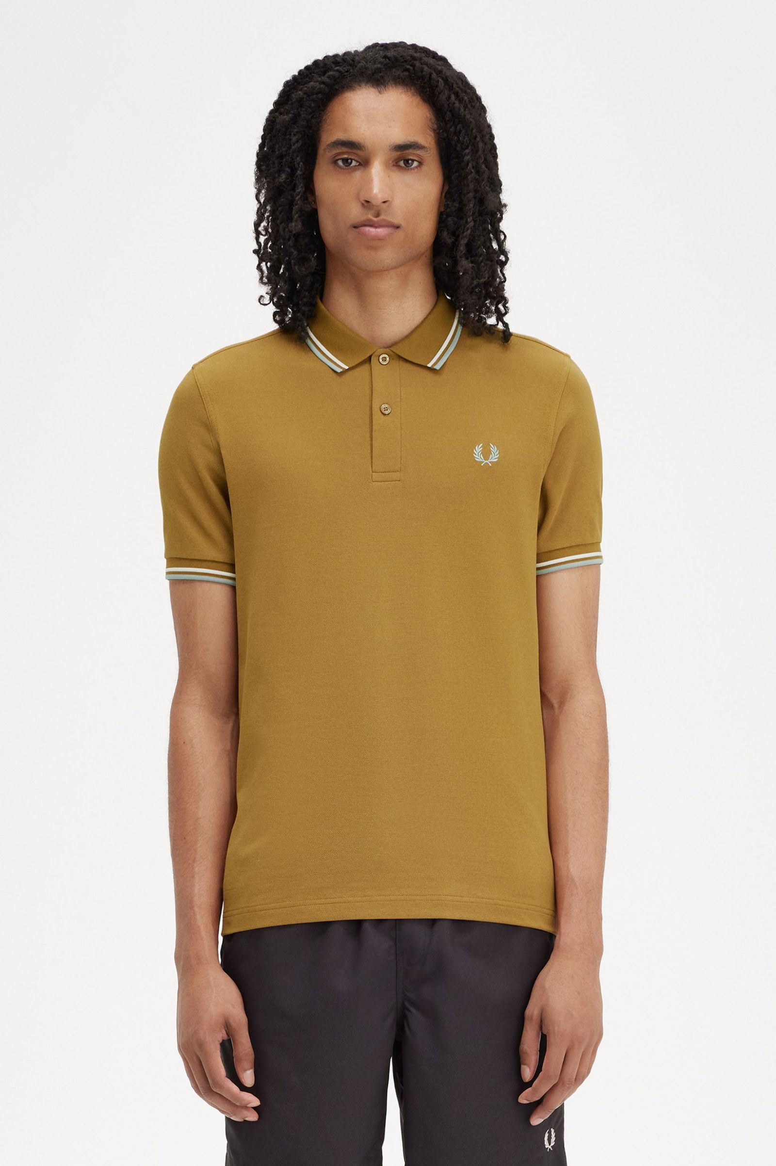 THE FRED PERRY SHIRT M3600