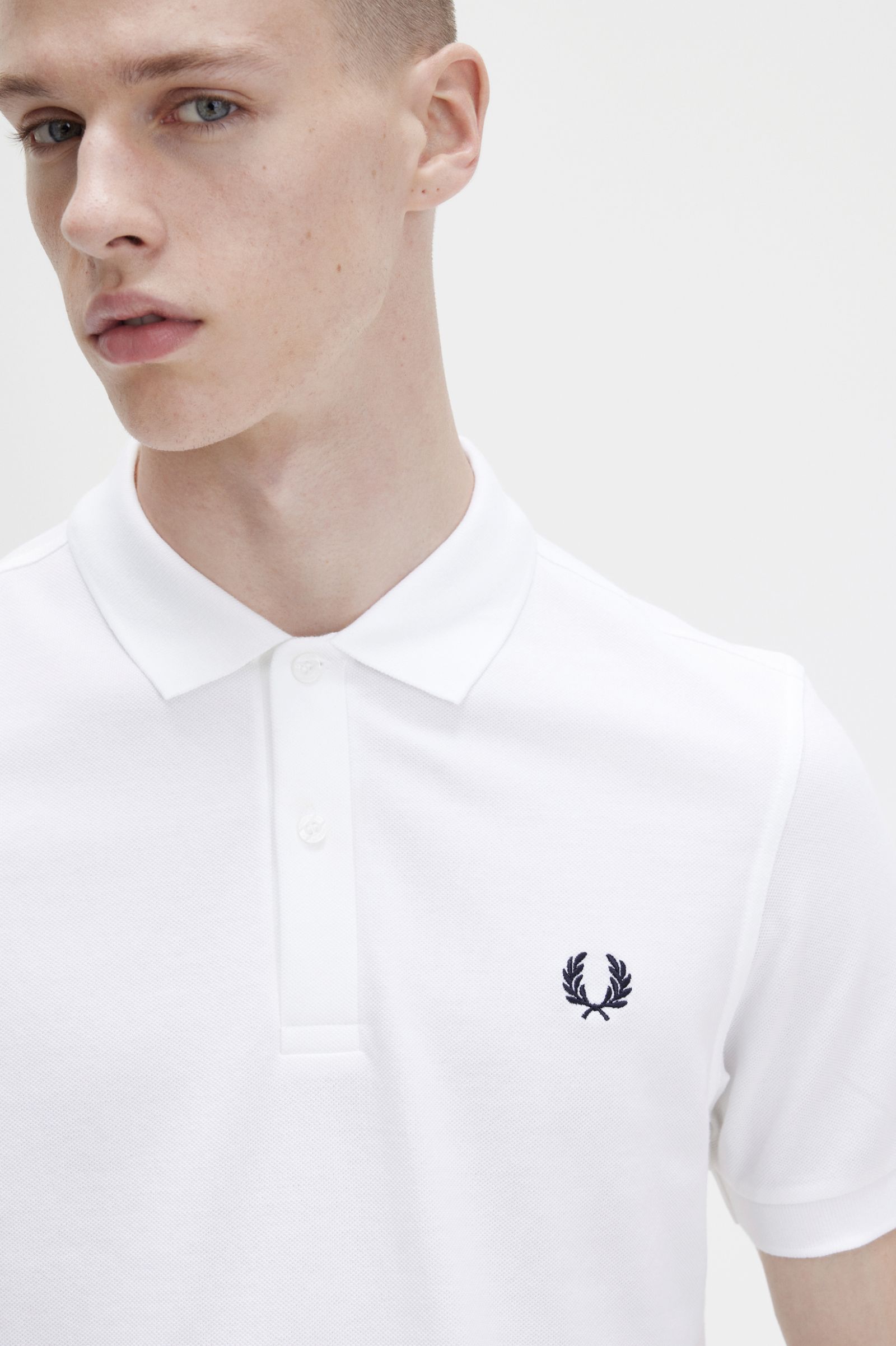 THE FRED PERRY SHIRT M6000