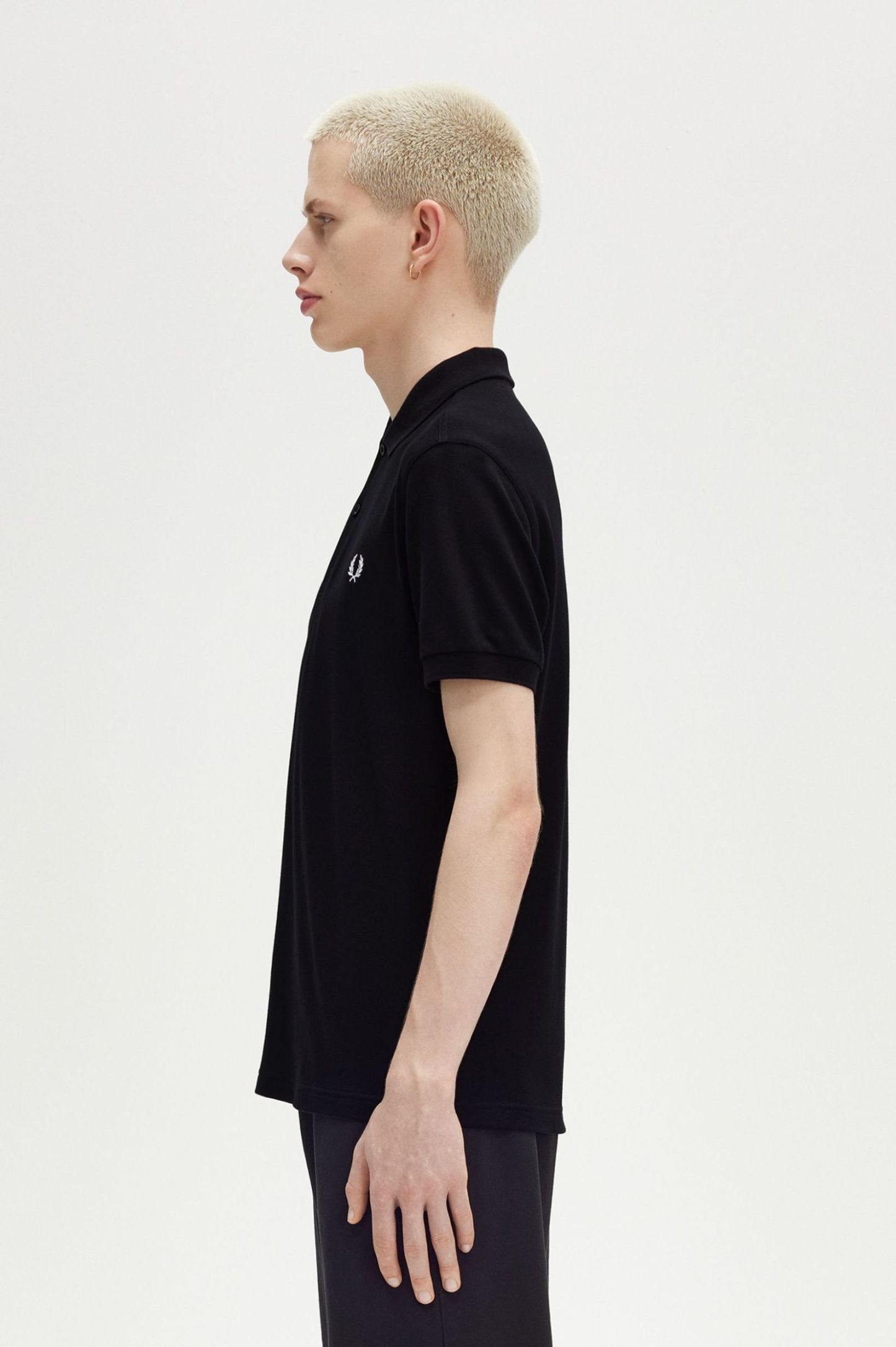 THE FRED PERRY SHIRT M6000