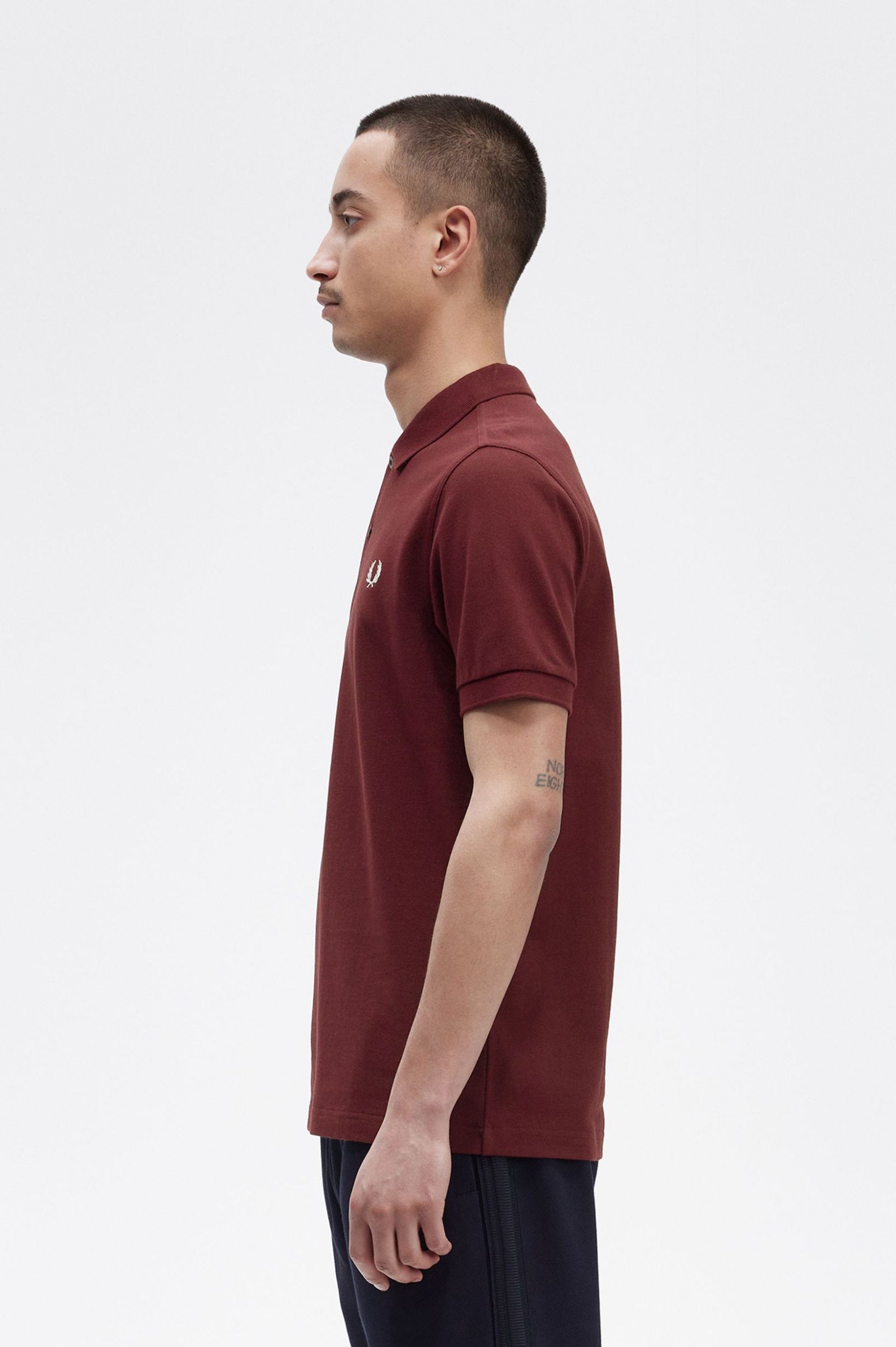 THE FRED PERRY SHIRT M6000