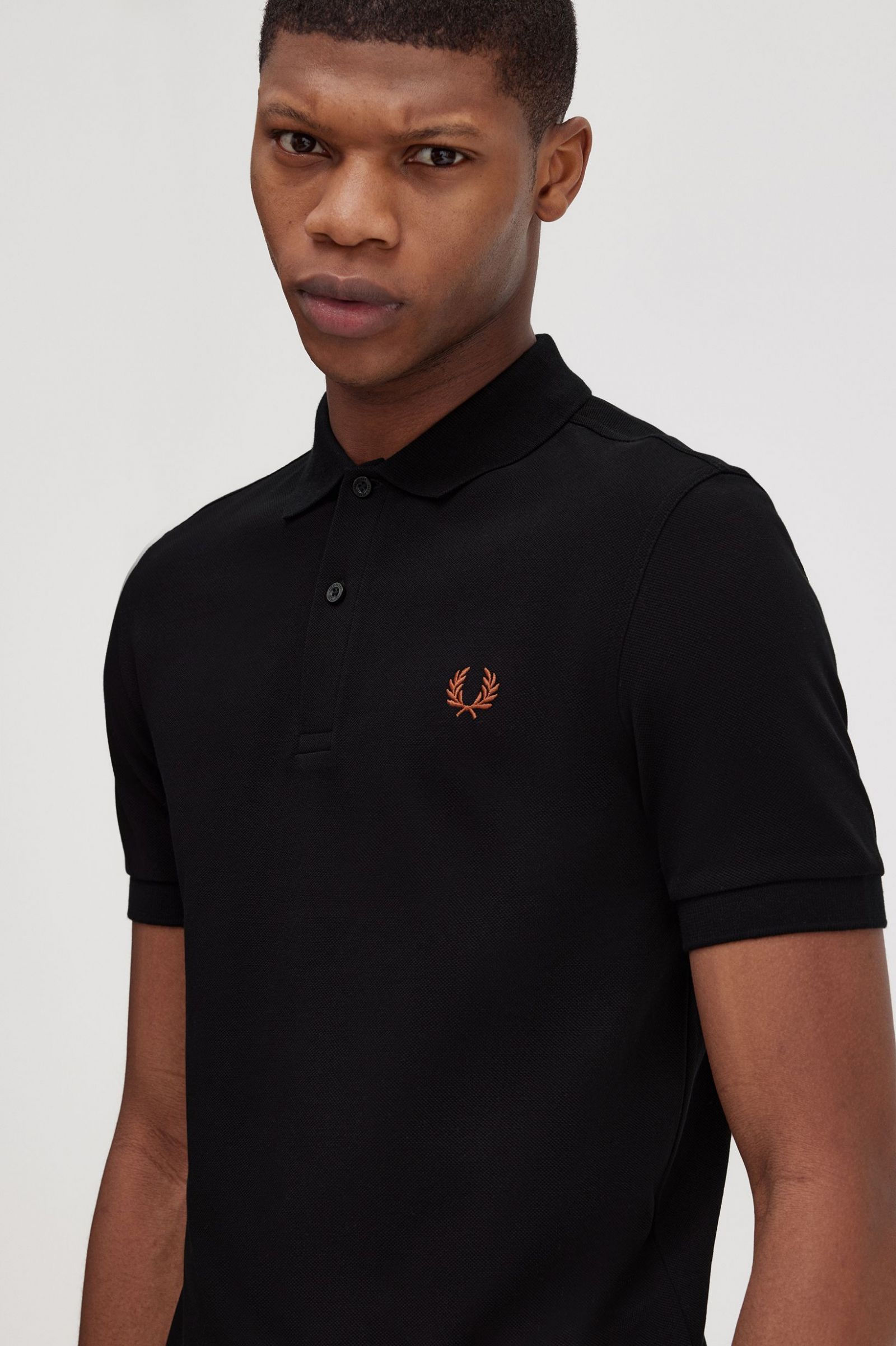 THE FRED PERRY SHIRT M6000