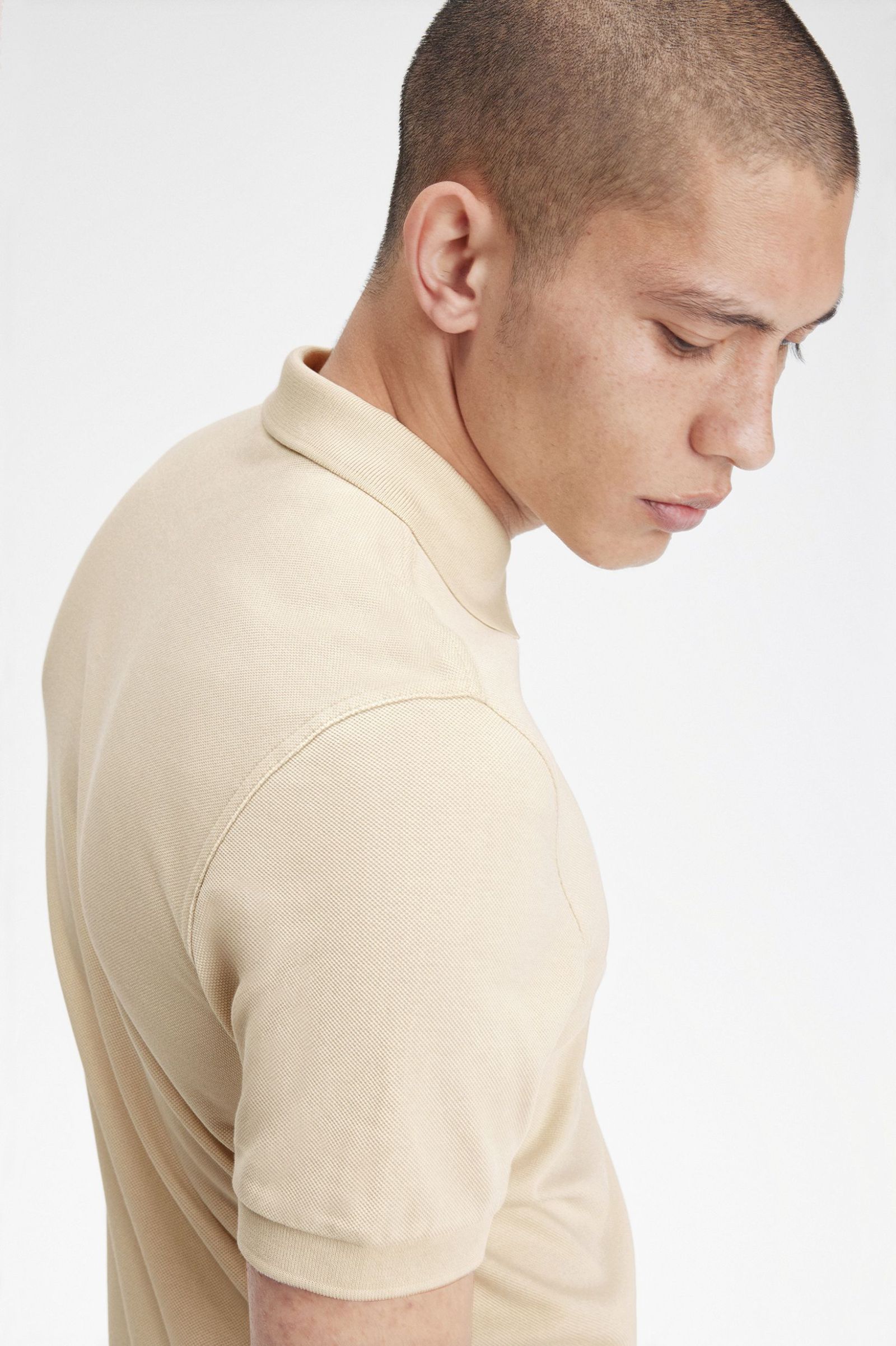 THE FRED PERRY SHIRT M6000