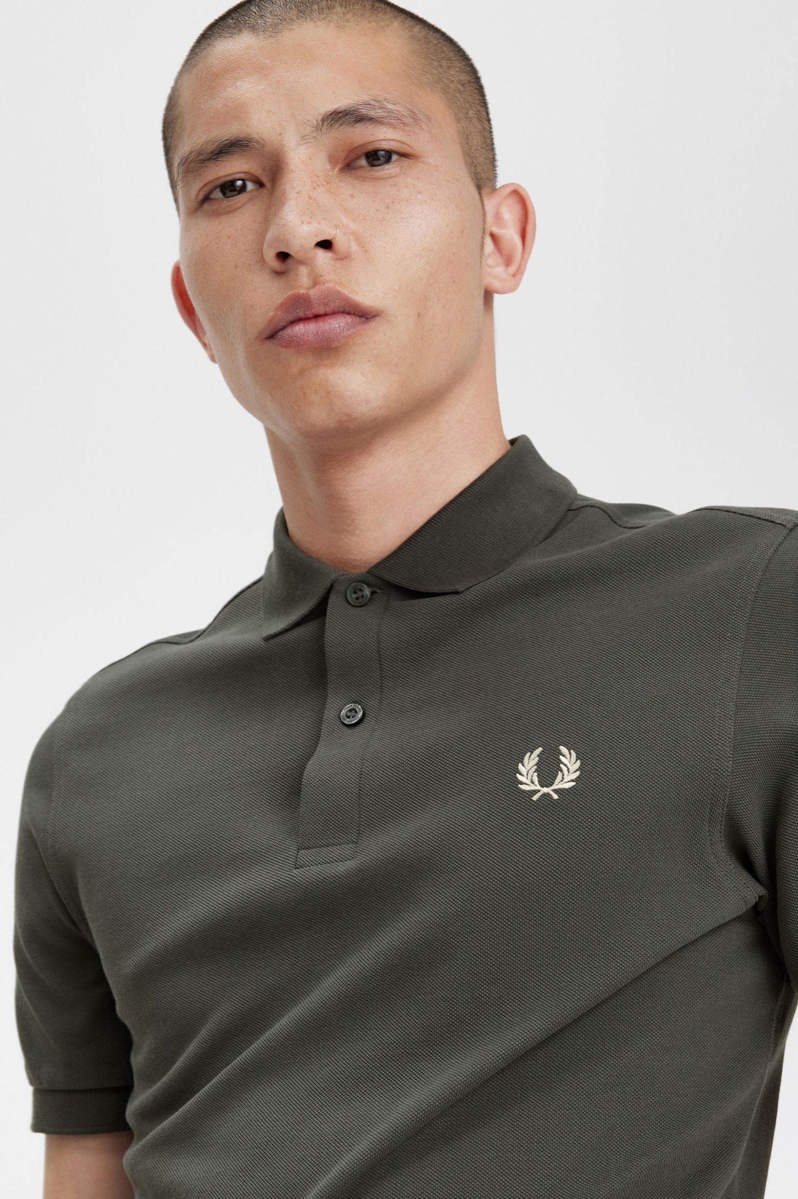 THE FRED PERRY SHIRT M6000