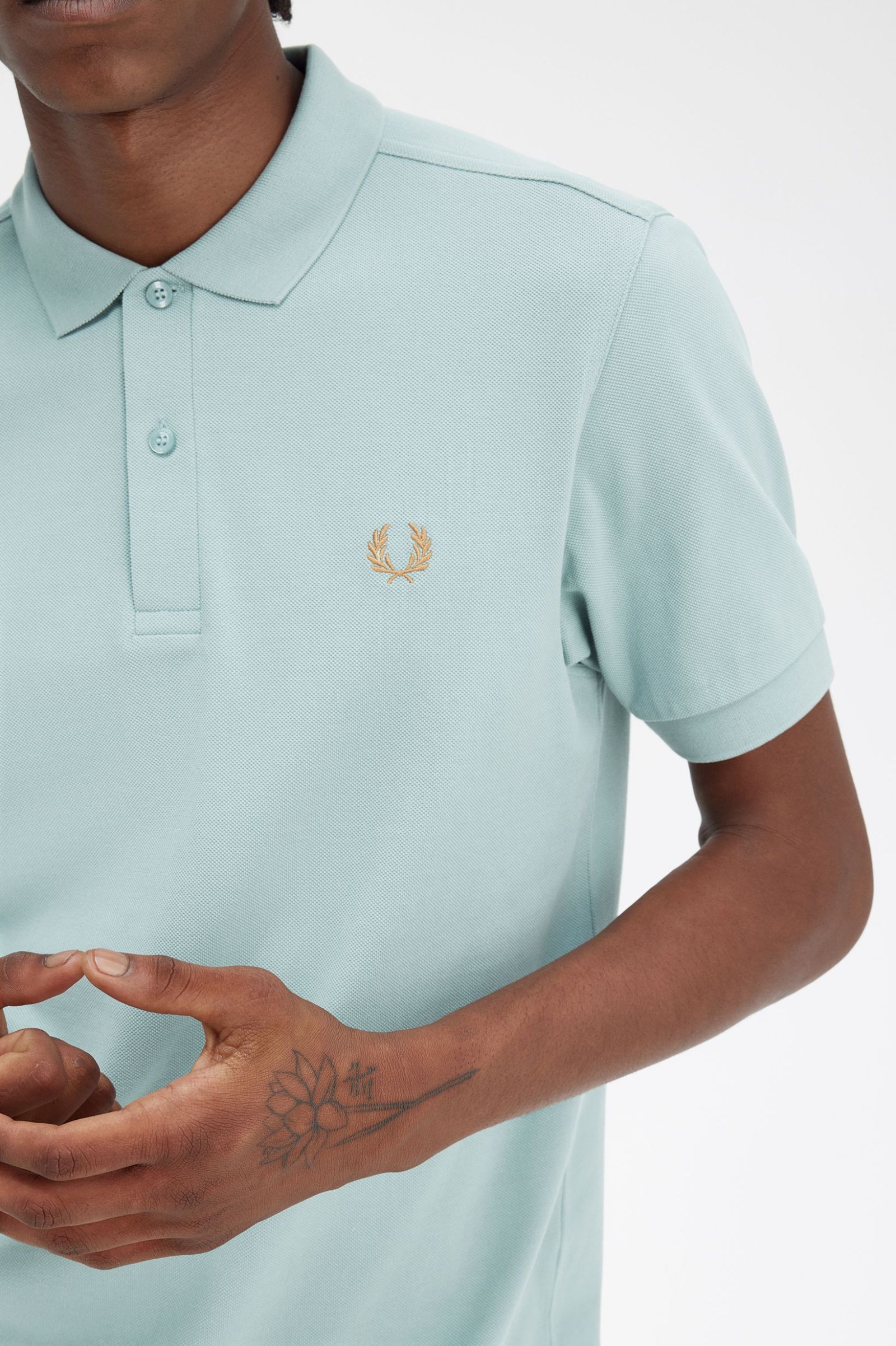 THE FRED PERRY SHIRT M6000