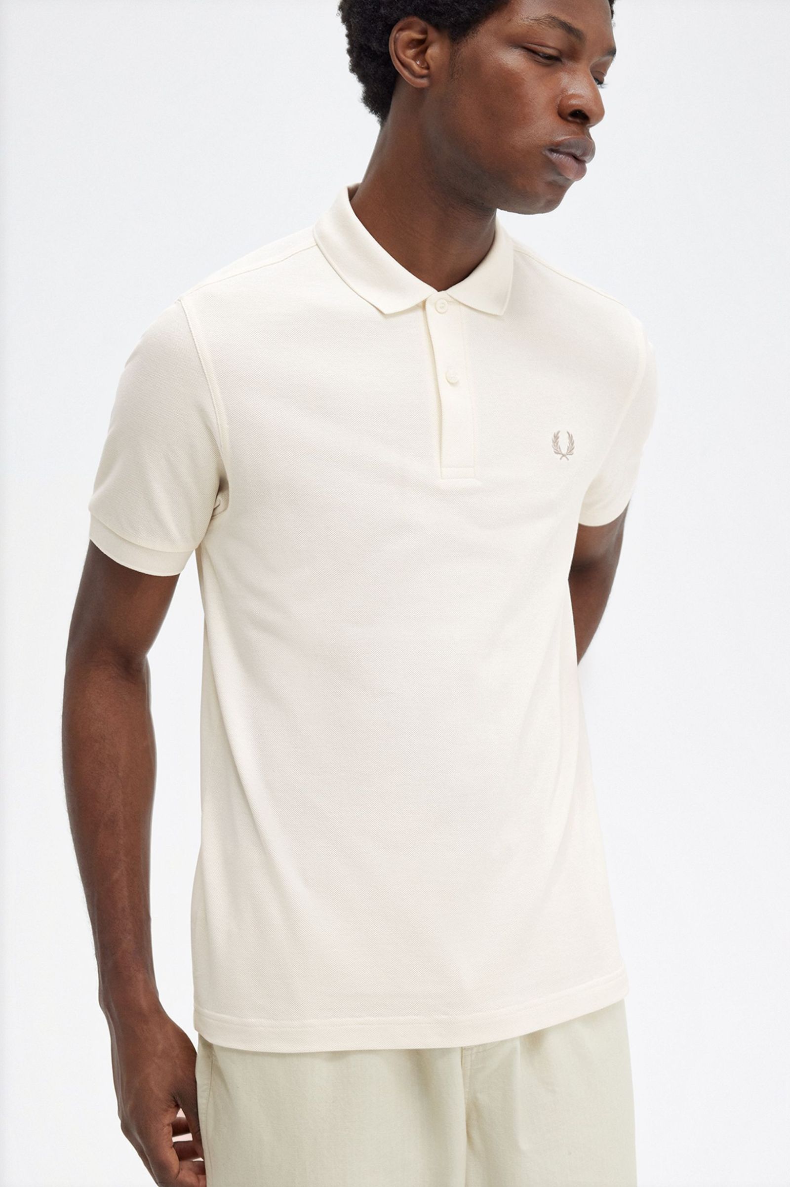THE FRED PERRY SHIRT M6000