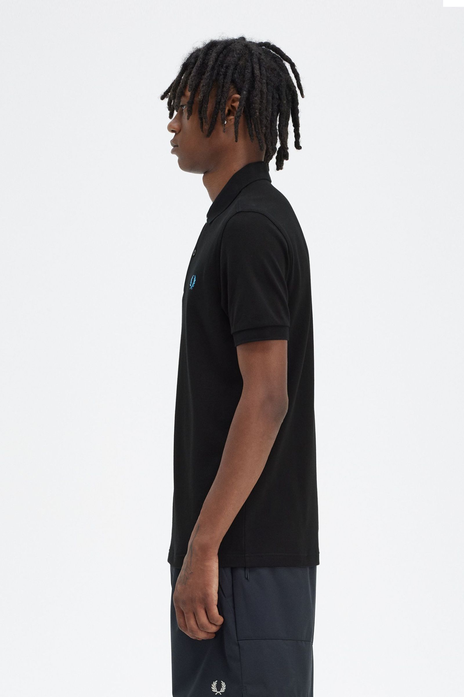 THE FRED PERRY SHIRT M6000