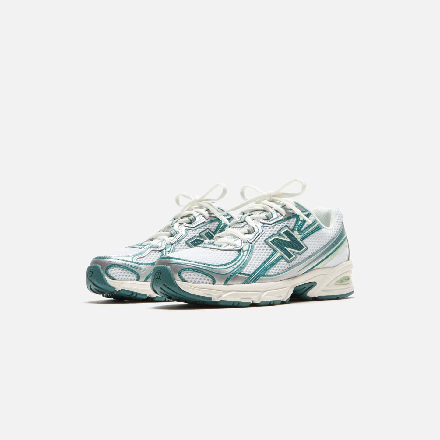 Nethew Bathelance 740 - Blanc / Vert marais / Sel de mer