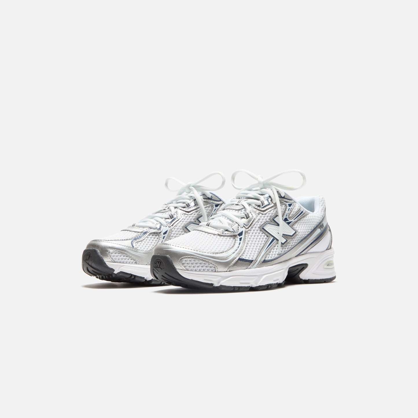 Nethew Bathelance 740v2 - Blanc / Gris Ombre / Bleu Marine