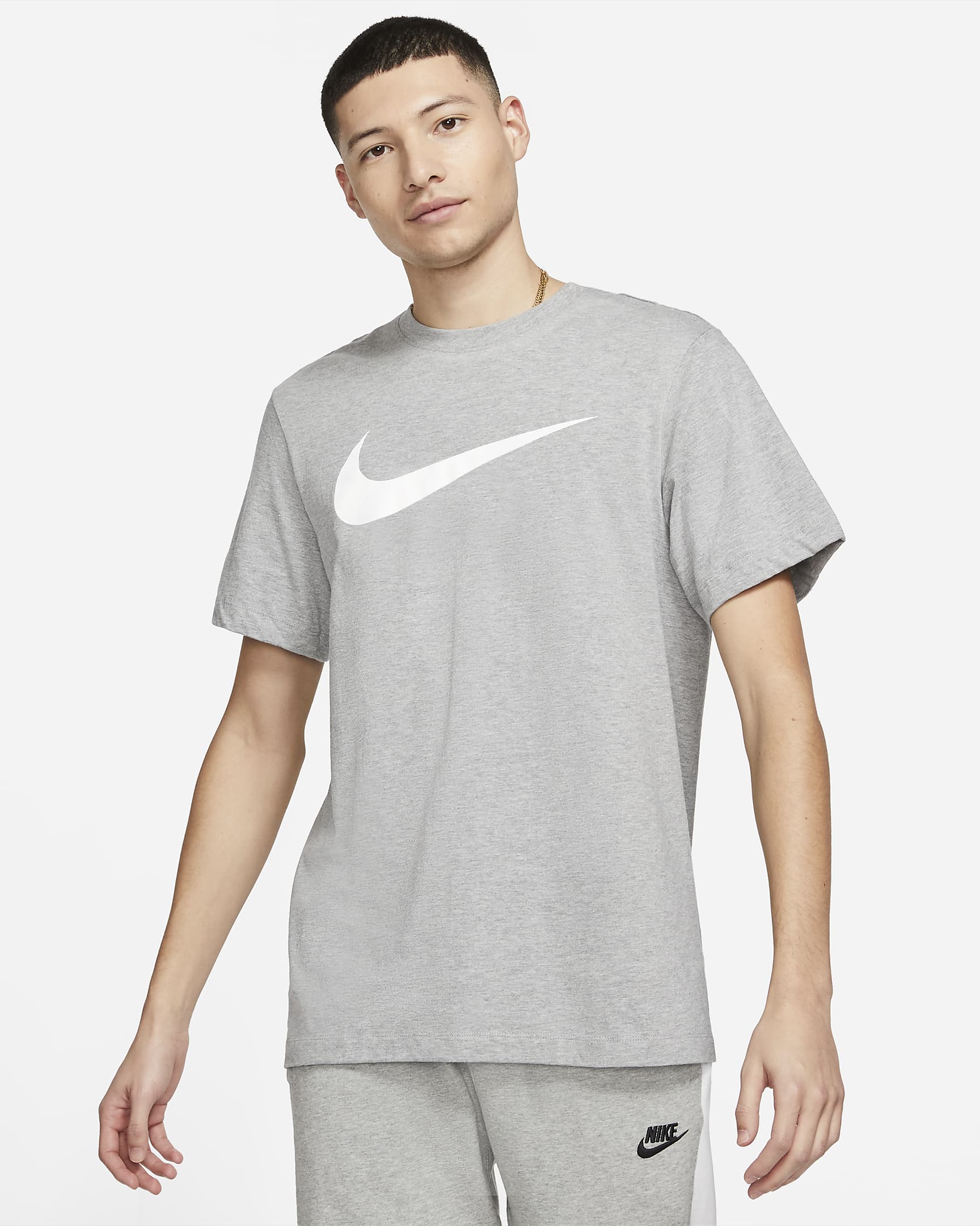 Nike Sportswear Swoosh T-Shirt - black
