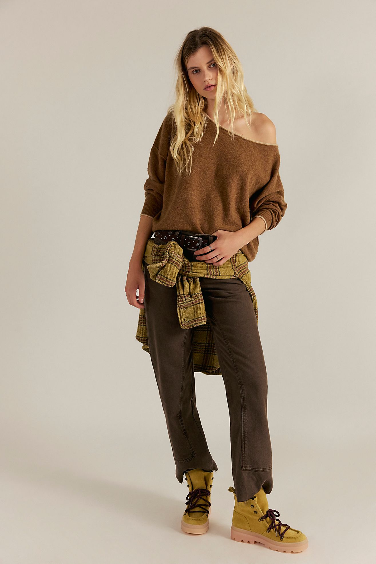 Soft Spun Pullover - Cafe Au Lait