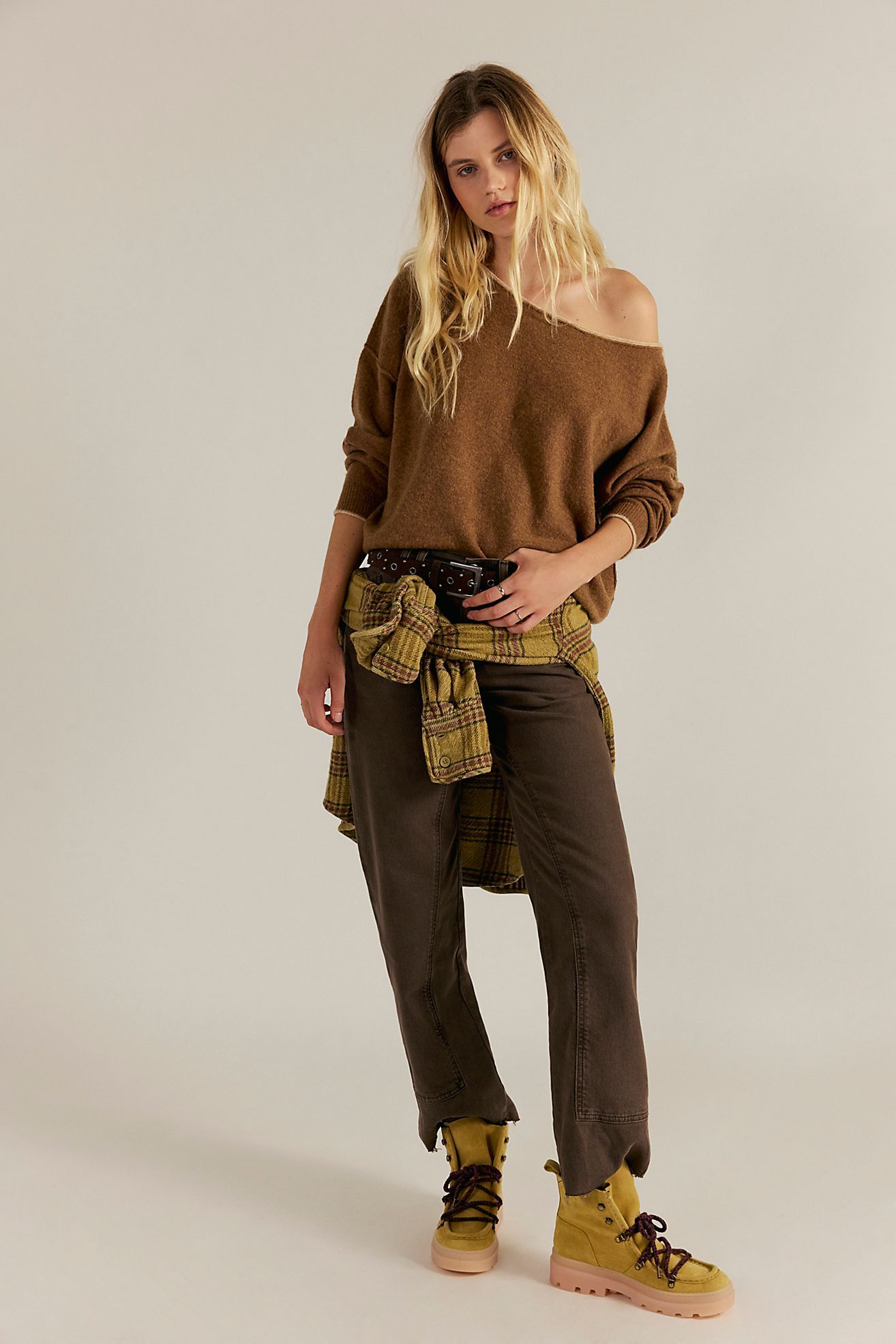 Soft Spun Pullover - Cafe Au Lait